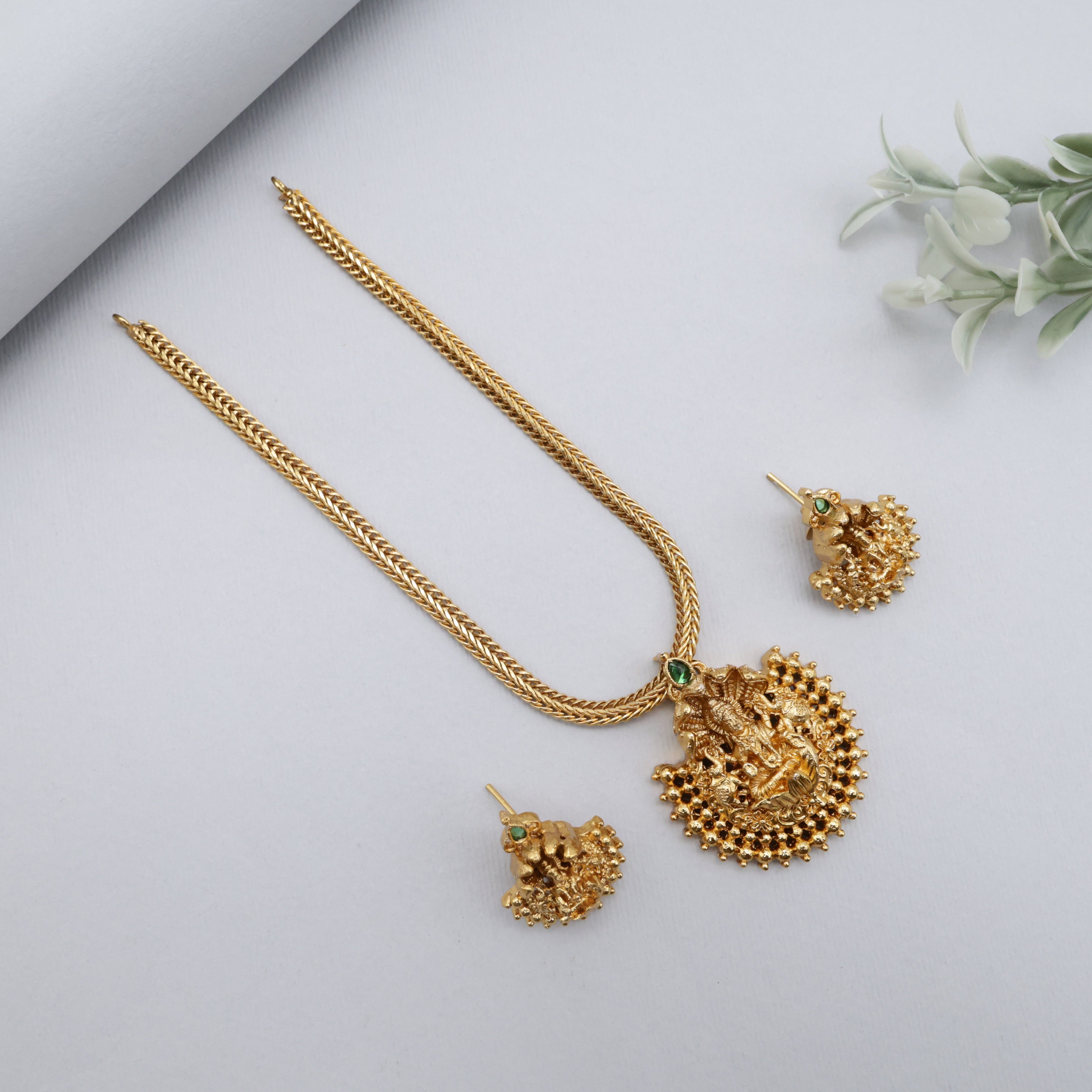 Antique Nagas Lakshmi Pendant Kids Friendly Necklace Set