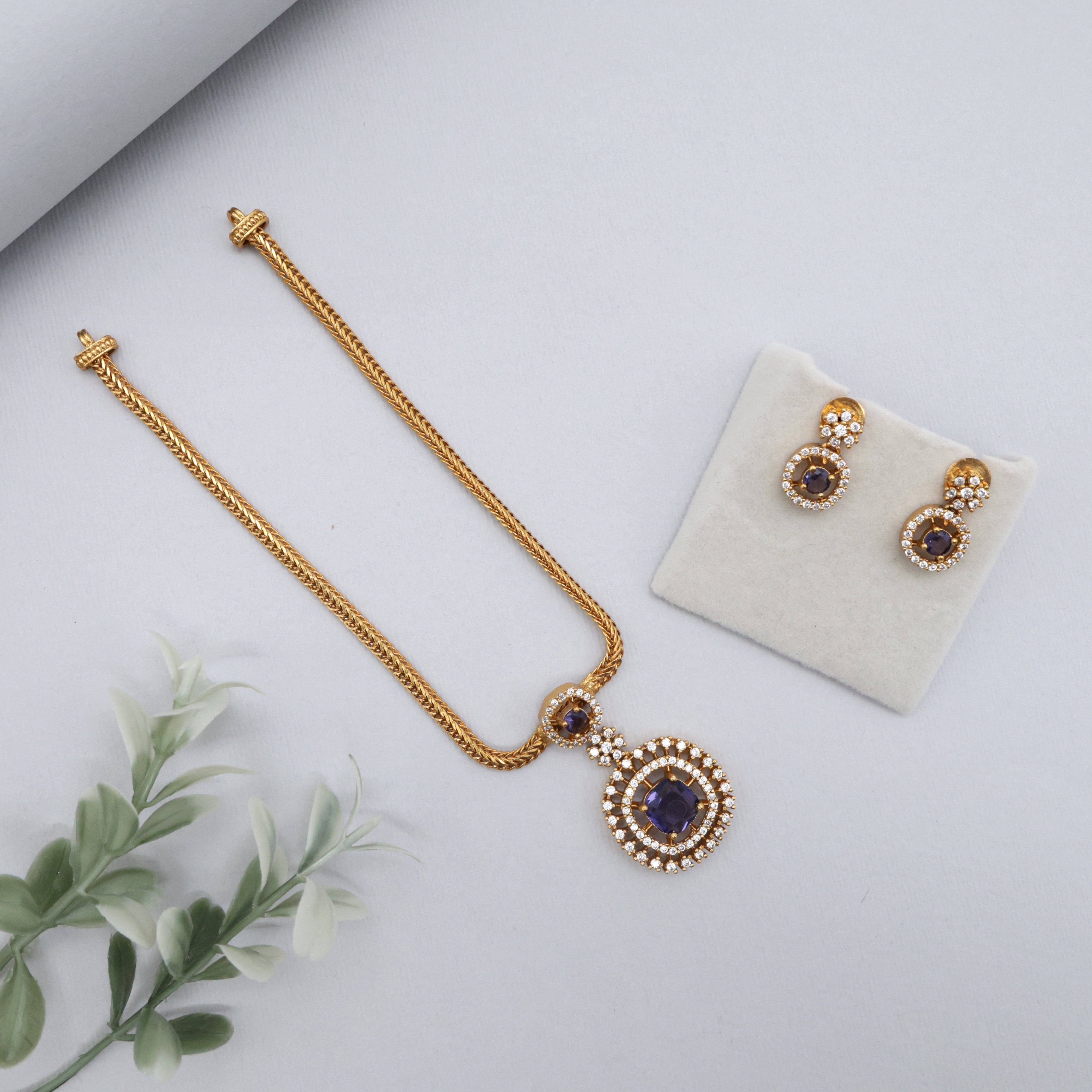 Diamond Look Square Stone Pendant Kids Friendly Necklace Set