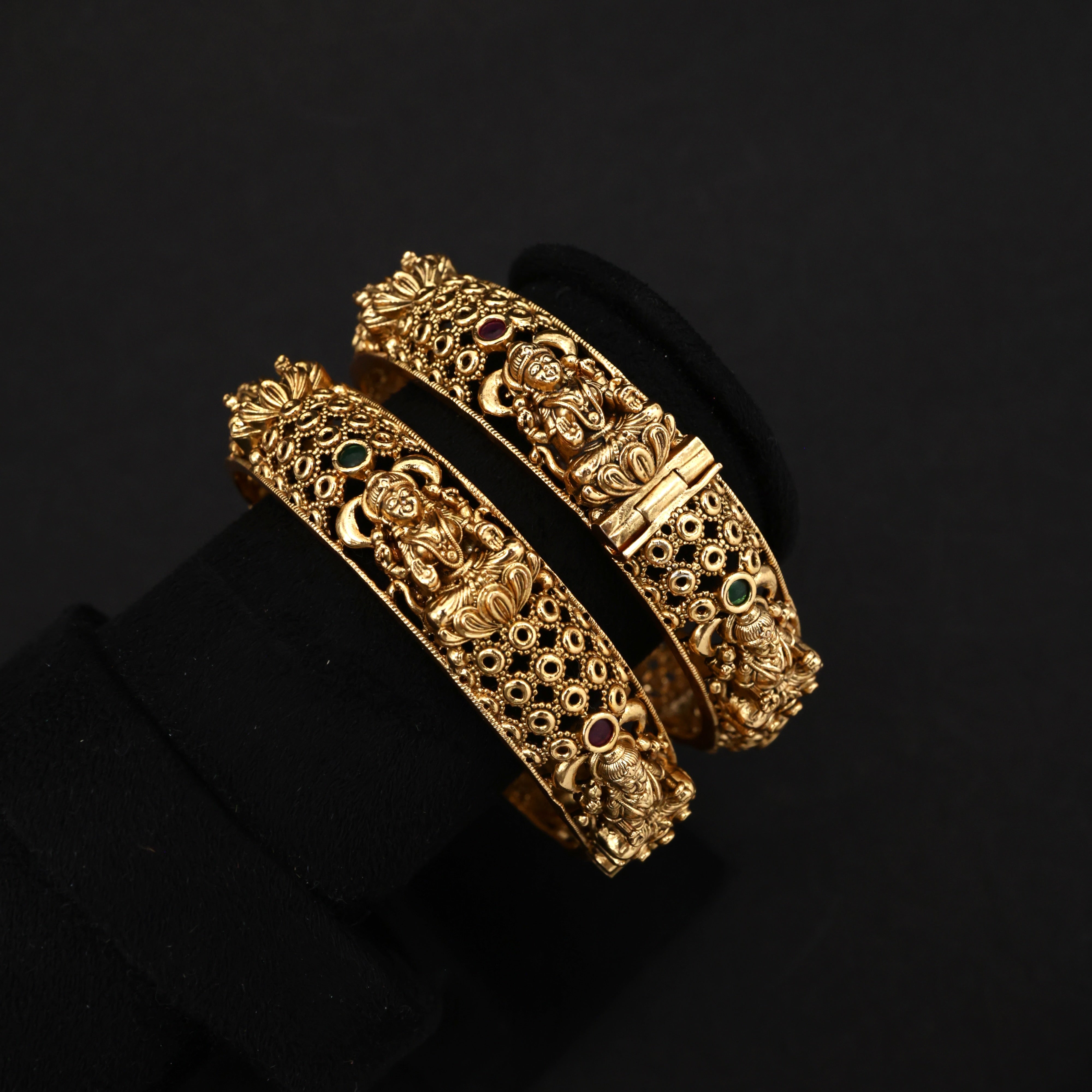 Antique Nagas Lakshmi Devi Thick Border Bridal Bangles