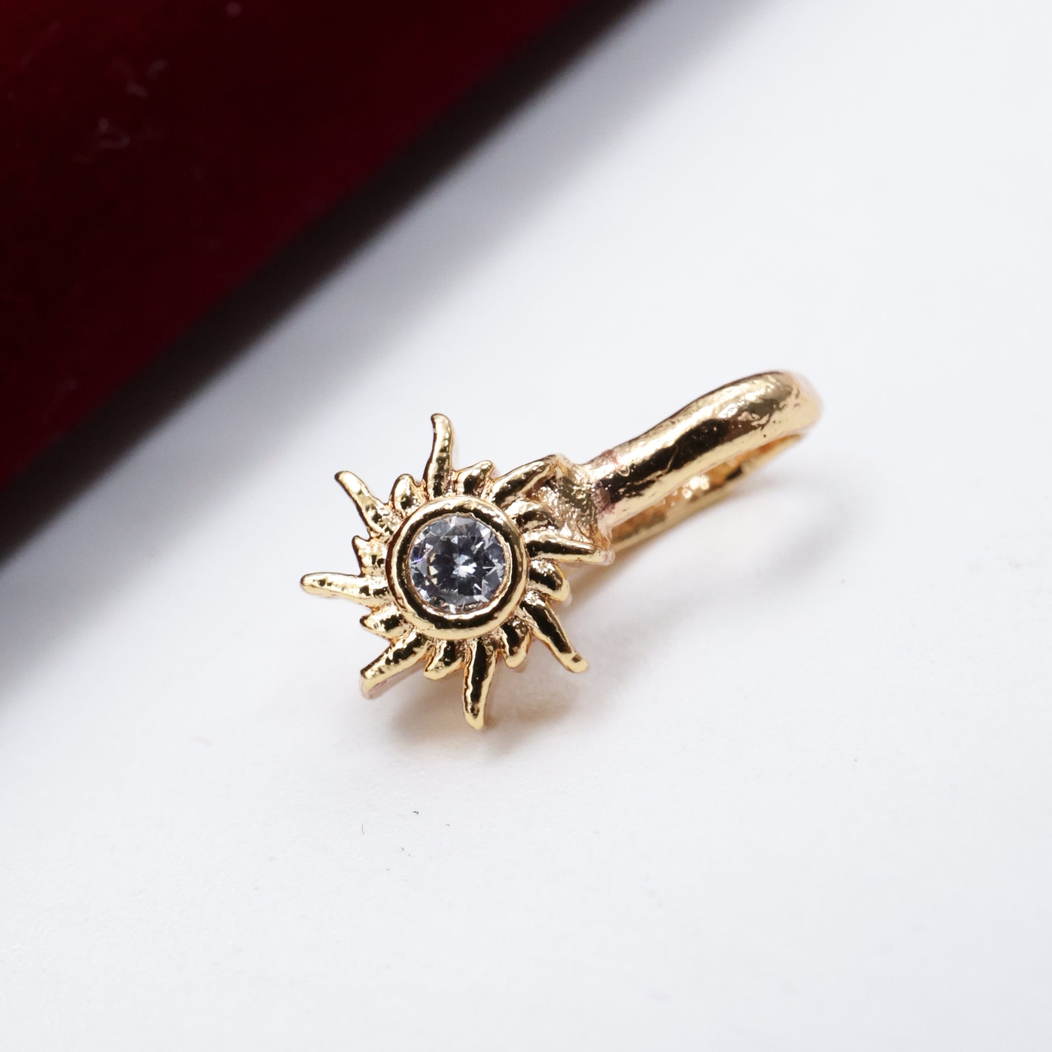 Diamond Look Micro Gold Polished Stone Sun Press On Nose Pin