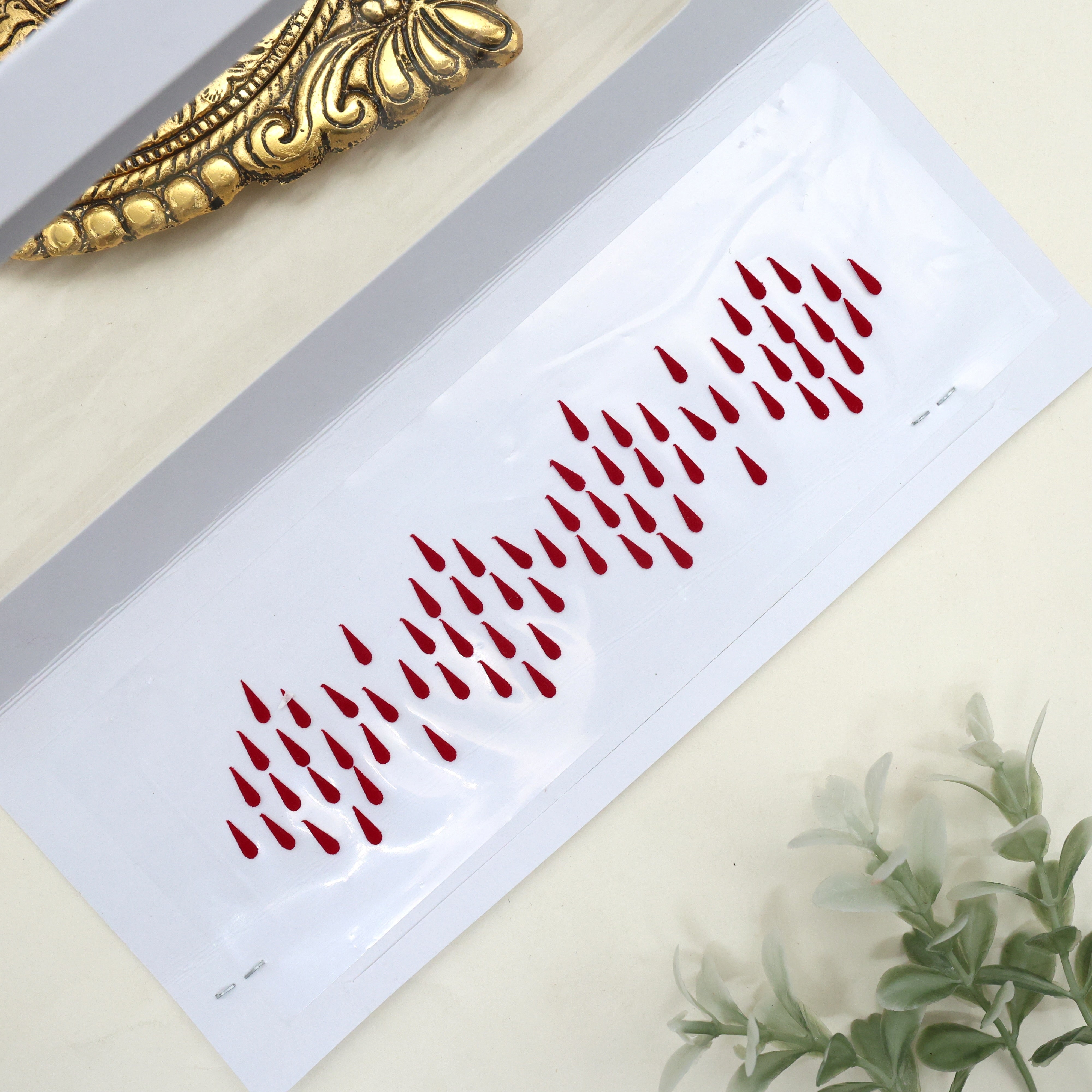 MAROON PLAIN TILAKAM STICKER BINDIS - TILAK STICKER POTTU BINDIS (PACK OF 3 SMALL, MEDIUM & BIG SIZE BINDIS)