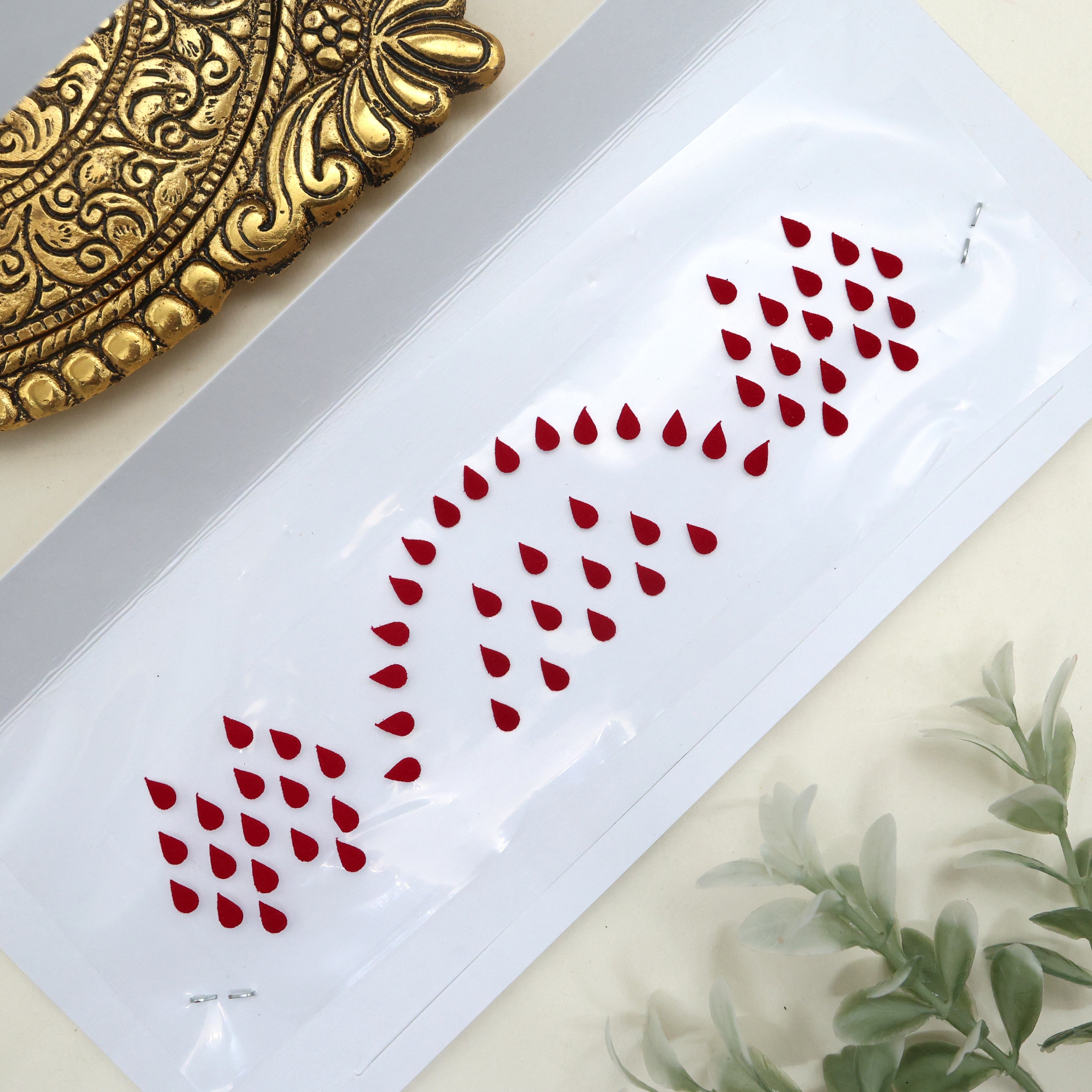 MAROON PLAIN SHORT TILAK STICKER BINDIS - TILAK STICKER POTTU BINDIS (PACK OF 3 SMALL, MEDIUM & BIG SIZE BINDIS)