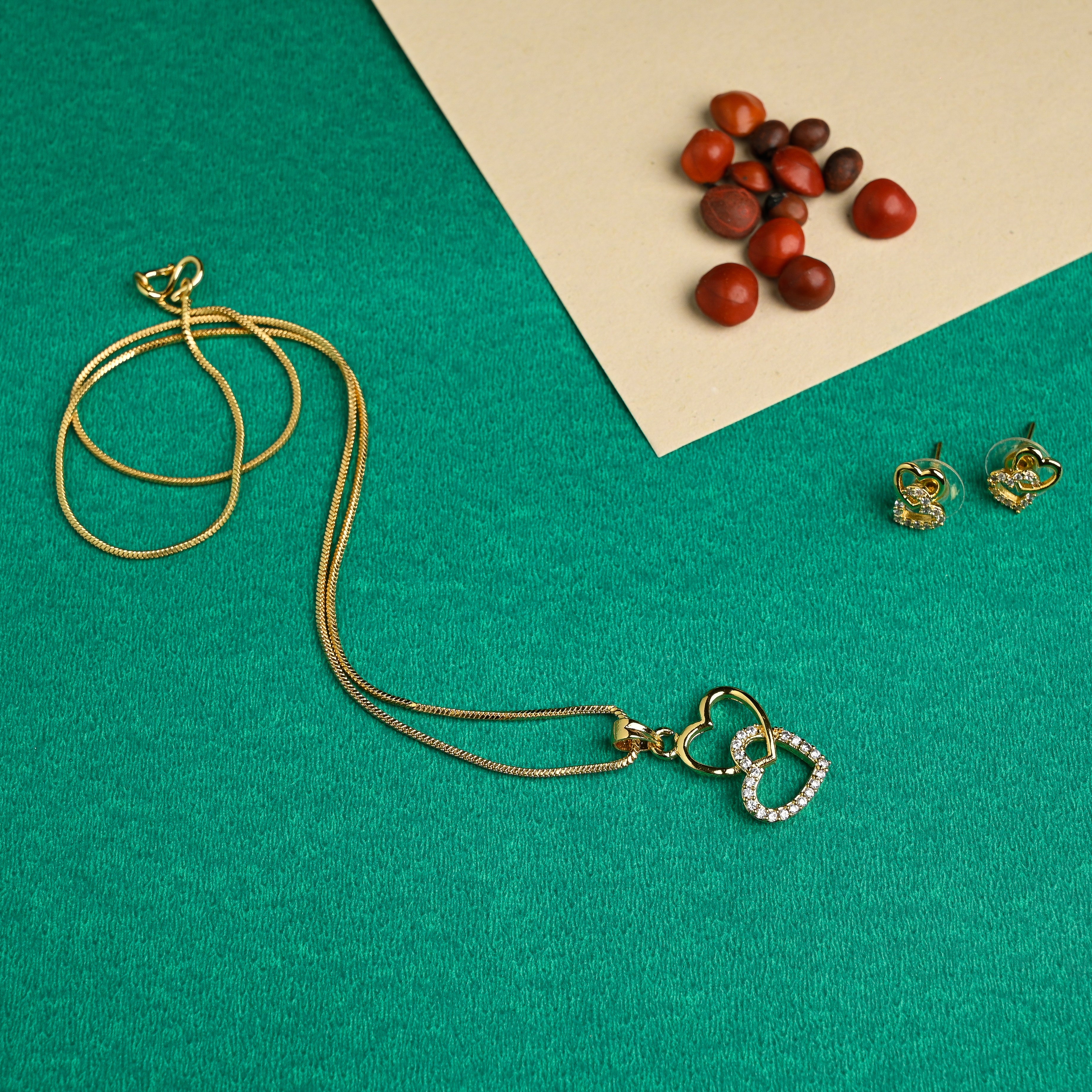 Gold Polish Two Hearts Pendant Chain Set