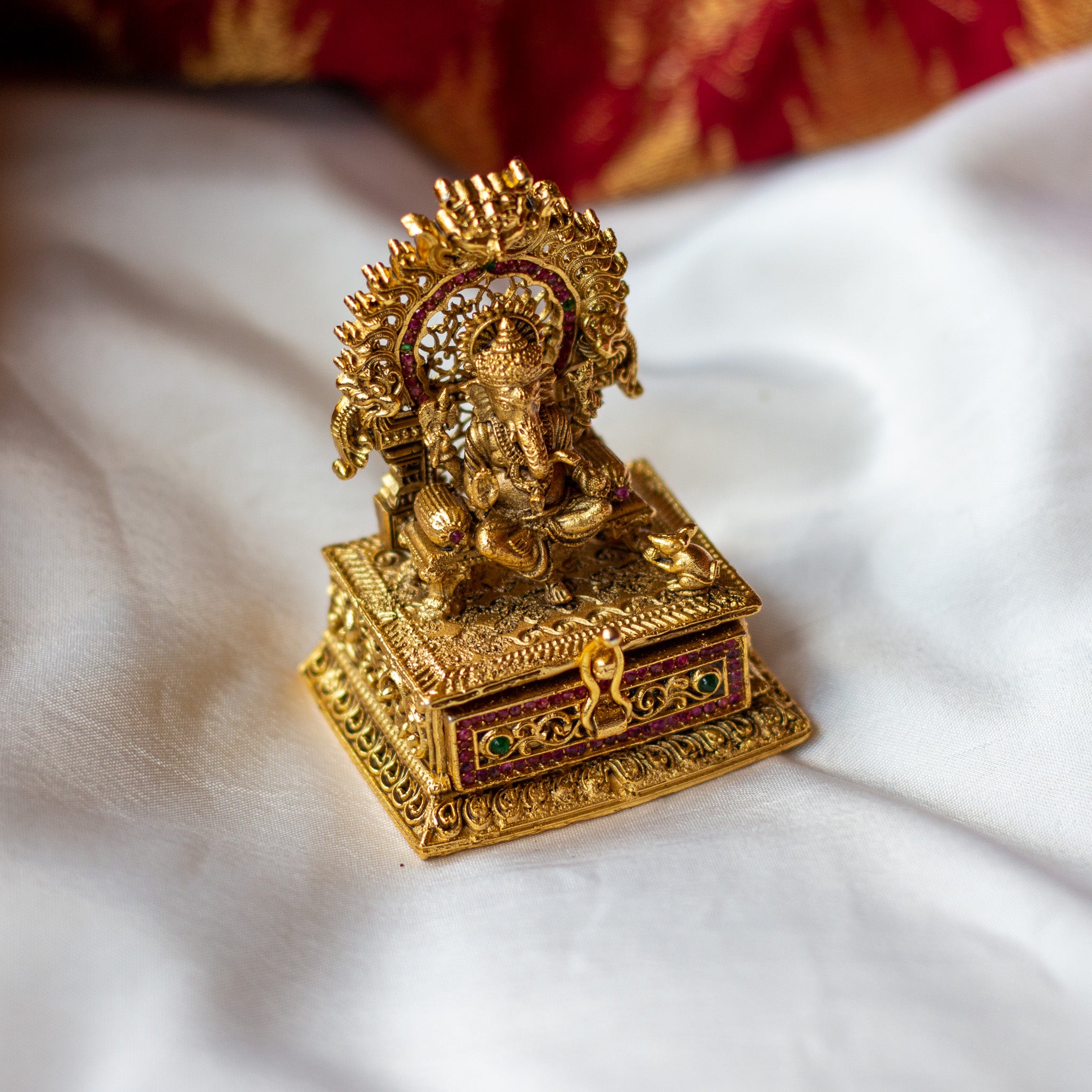 Antique Gold Ganesha Nakshi Design Kum Kum Box