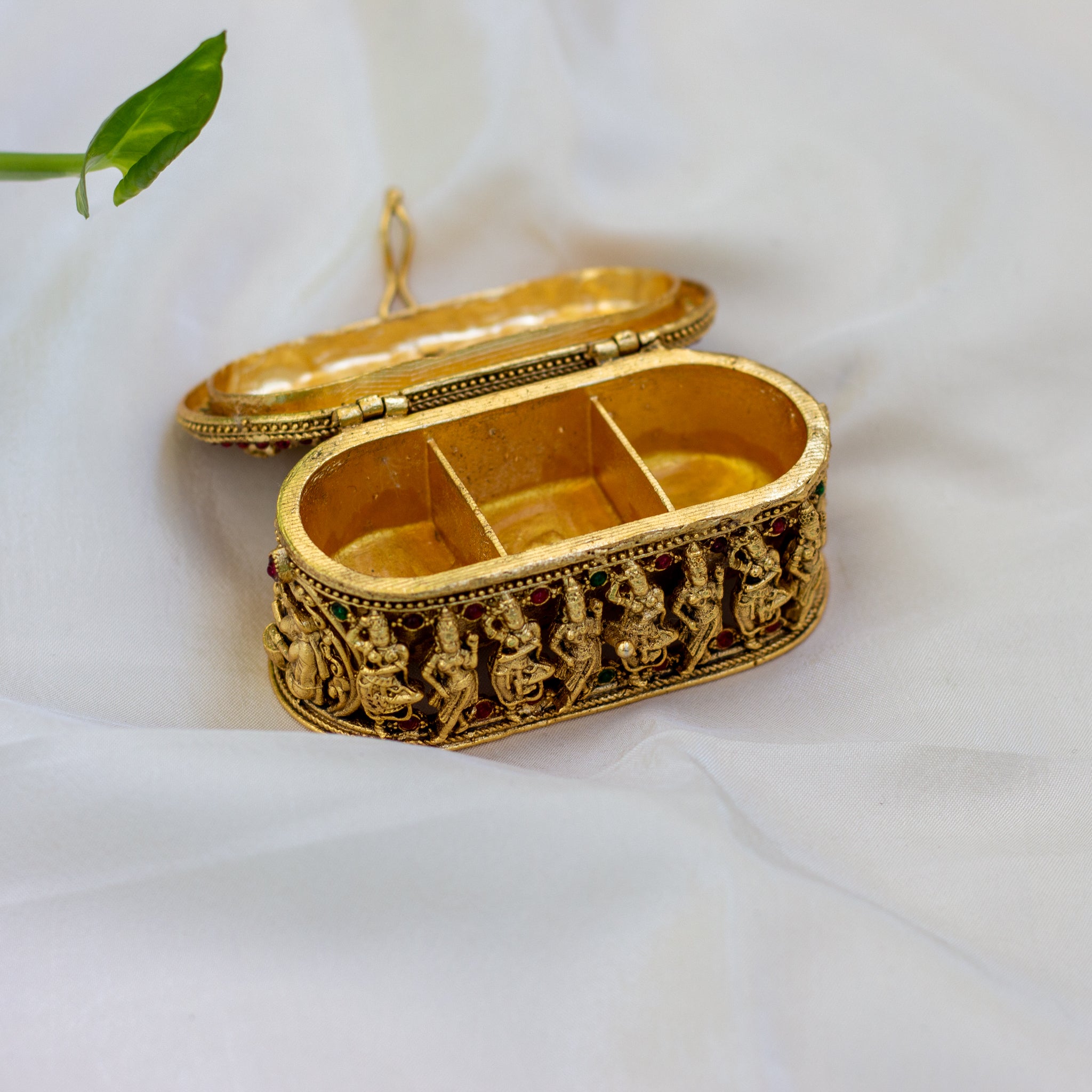 Antique Gold Ganesha Kalyanam Nakshi Design Deep Kum Kum Box