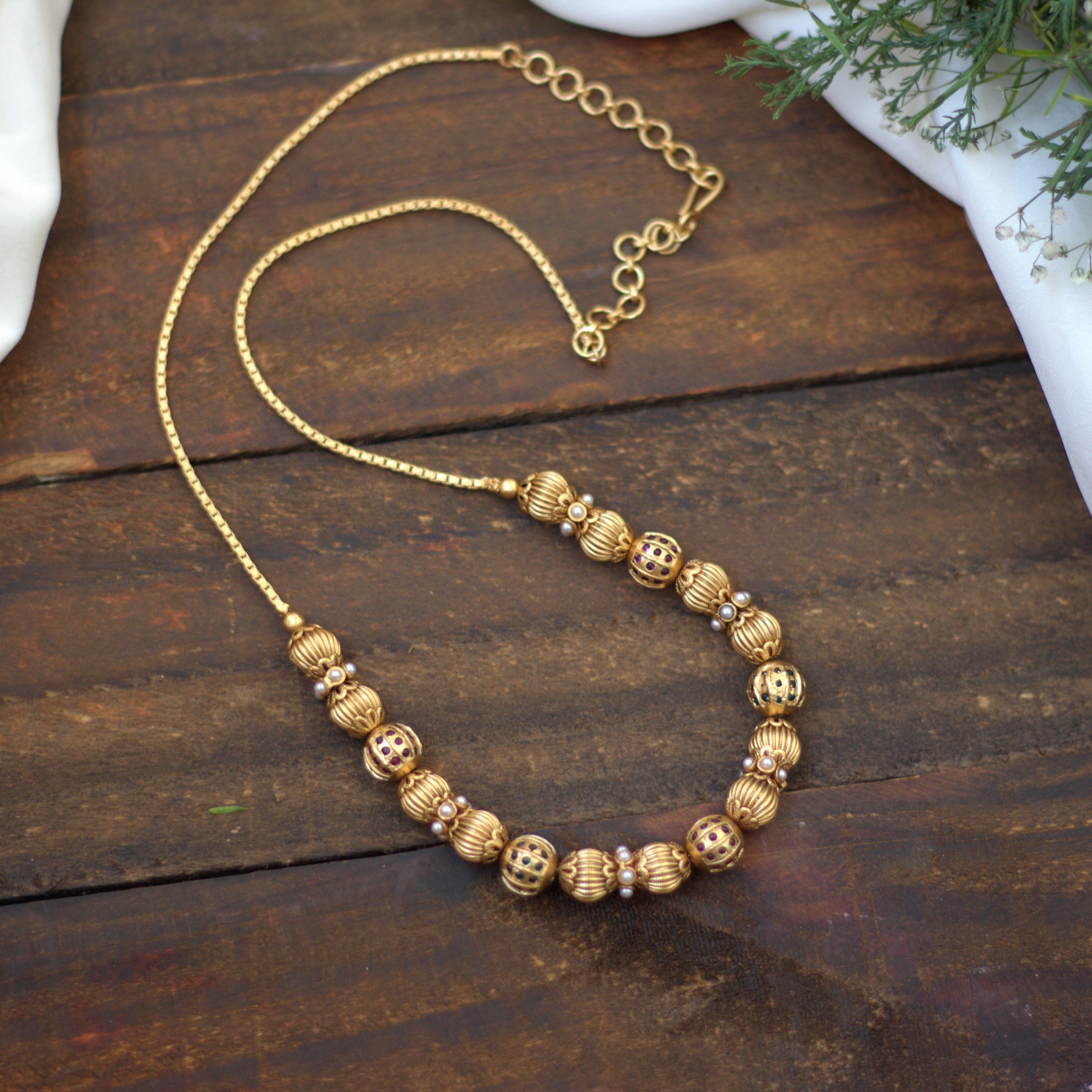 Antique Matte Traditional Kemp & Pearl Golden Balls Mala - 002