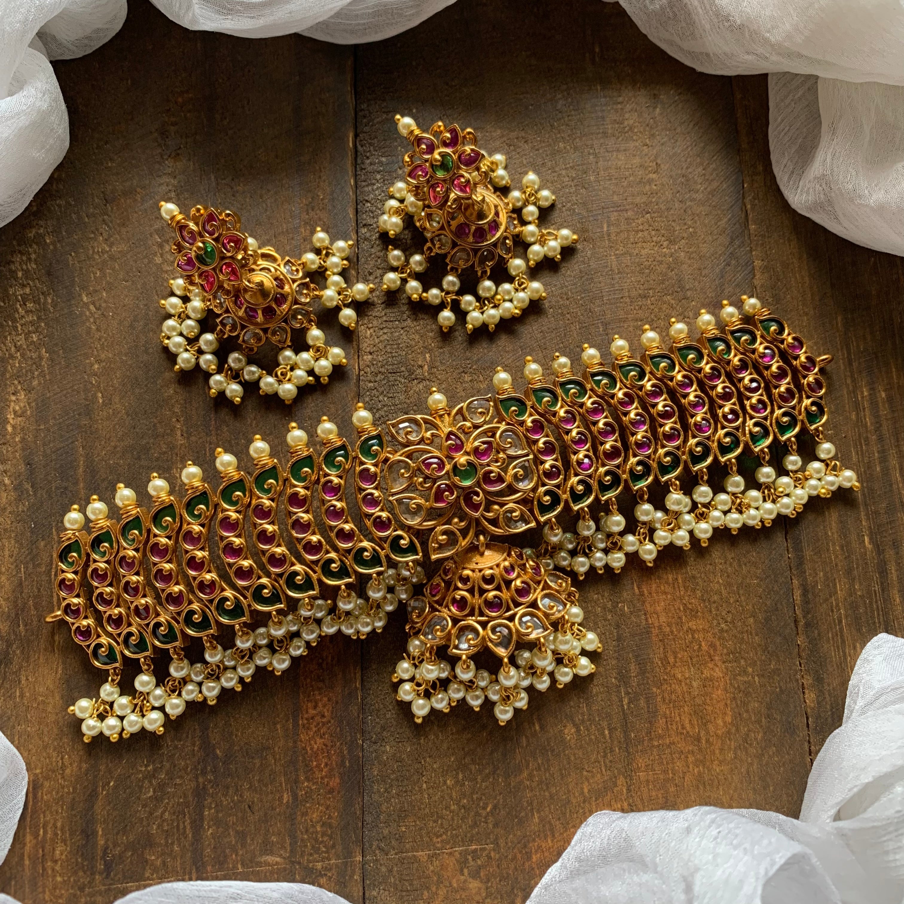 Matte Kemp & CZ Stones Studded Designer Pearl Choker - Red & Green