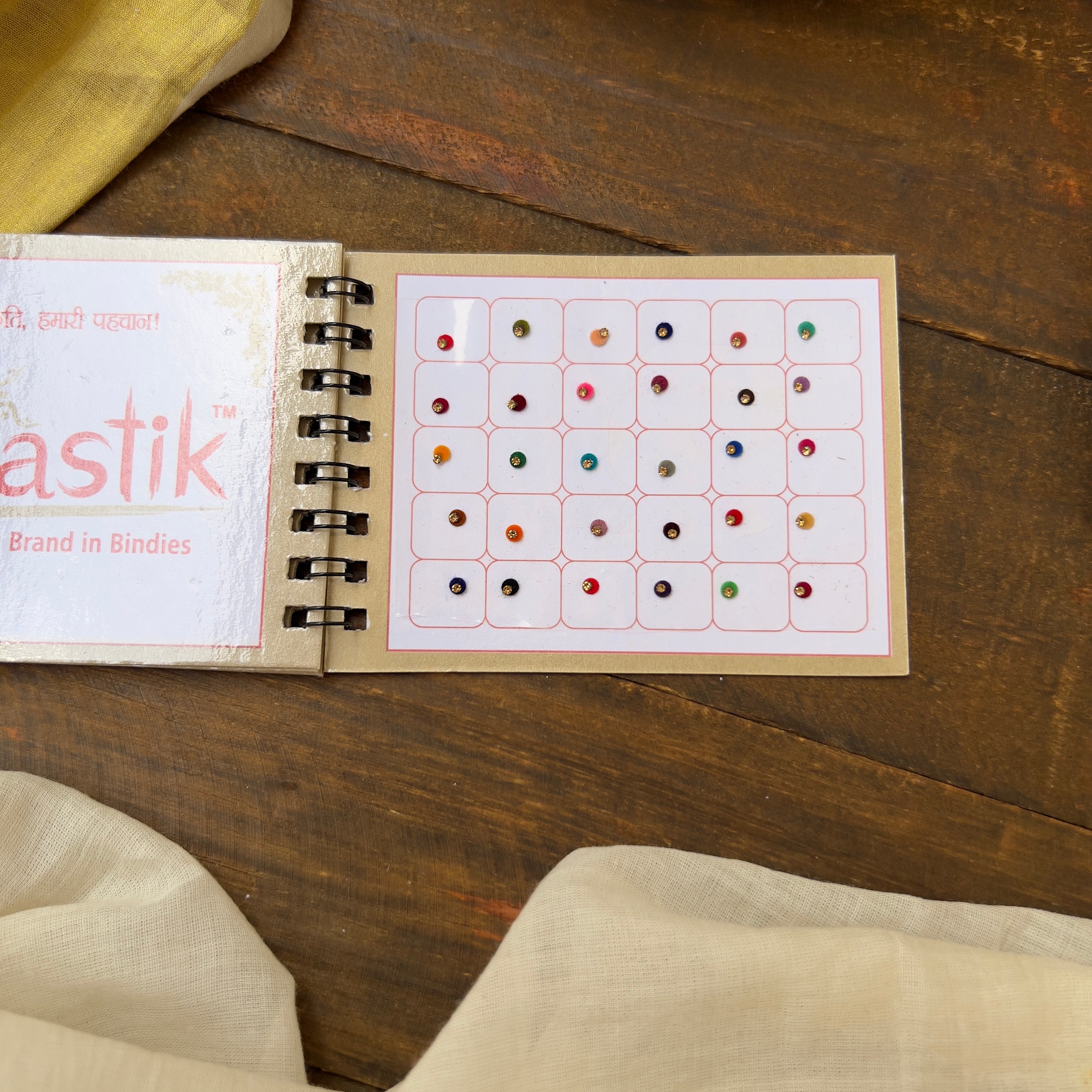 Colour Single Stone Round Bindi Book - Swastik Mini Range - BB005