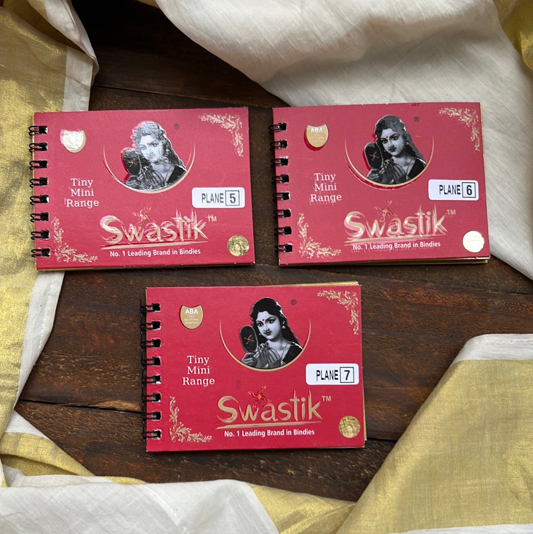 Colour Plain Round Bindi Book - Swastik Mini Range - Medium Sizes - 5, 6, 7