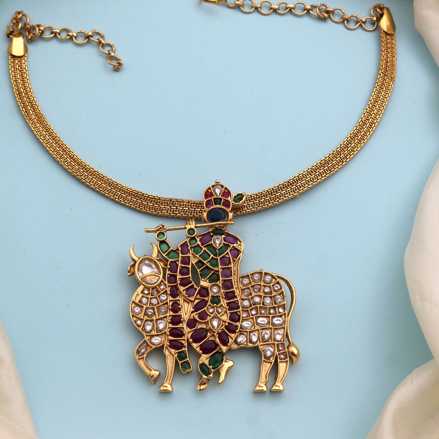 Detachable Premium Kemp Kundan Lord Krishna Pendant Divine Necklace