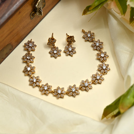 Premium Antique AD Star Flower Necklace