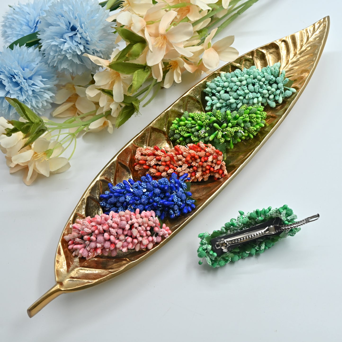 Handmade Single Colour Pollen Flowers Hair Clip - French Barrette Hair Clip For Women