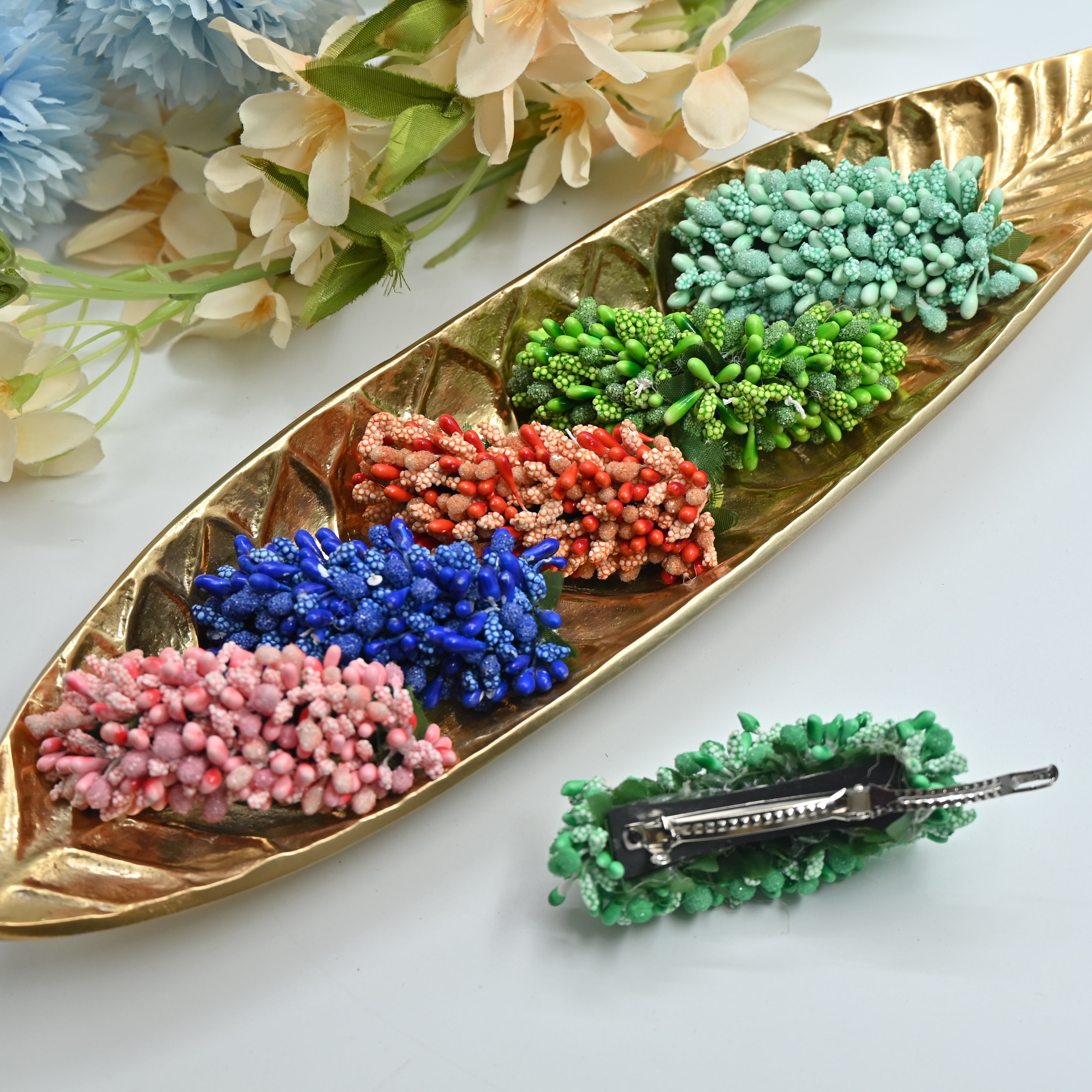 Handmade Single Colour Pollen Flowers Hair Clip - French Barrette Hair Clip For Women