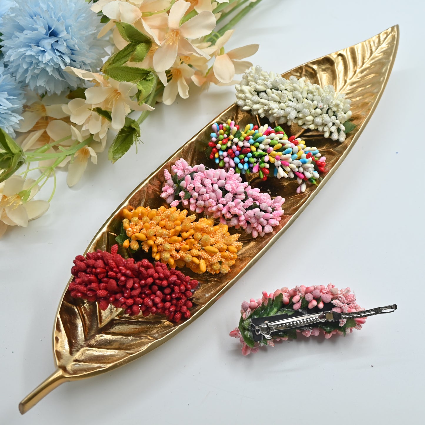 Handmade Single Colour Pollen Flowers Hair Clip - French Barrette Hair Clip For Women