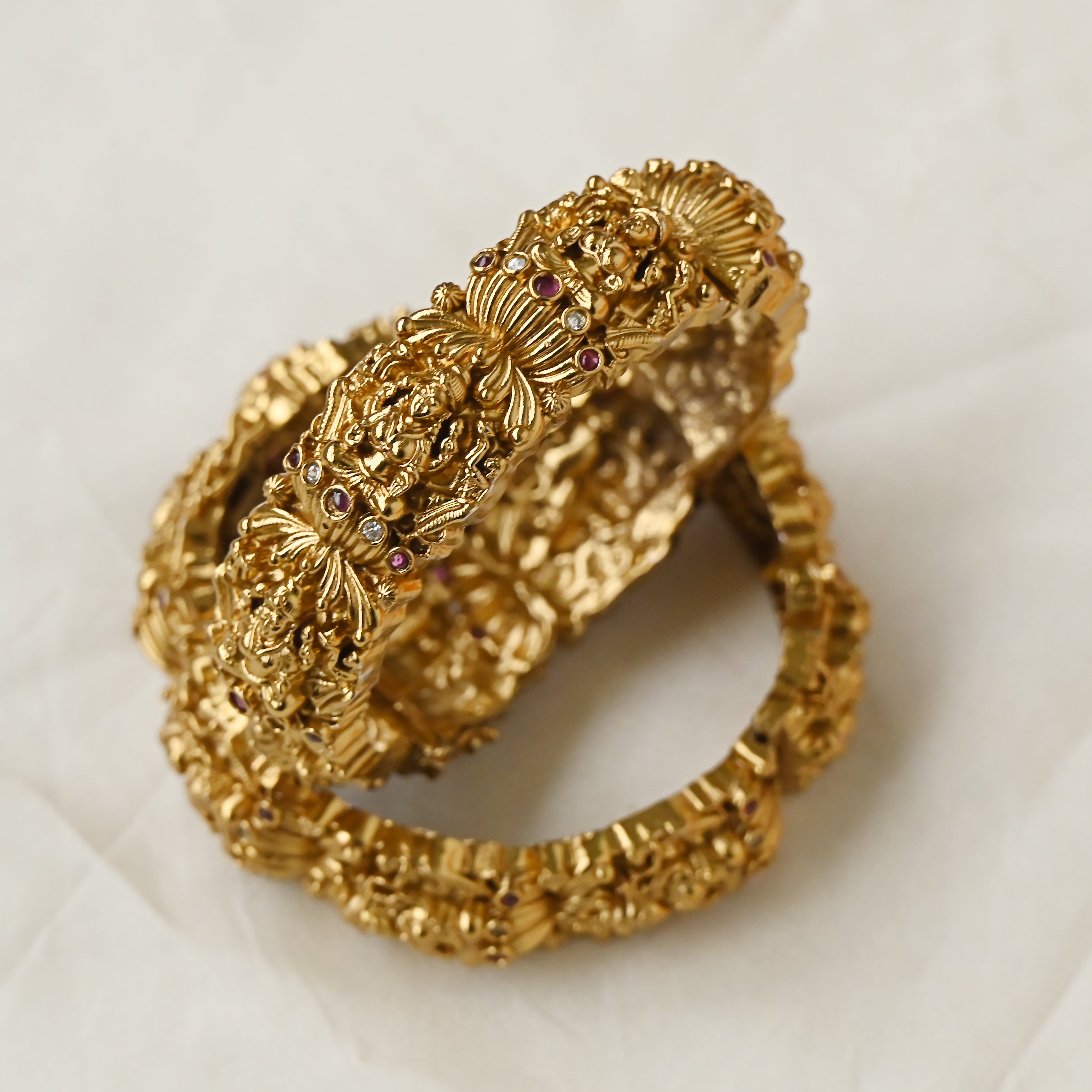 Ditya - Temple Nagas Lakshmi Heavy Bridal Bangles