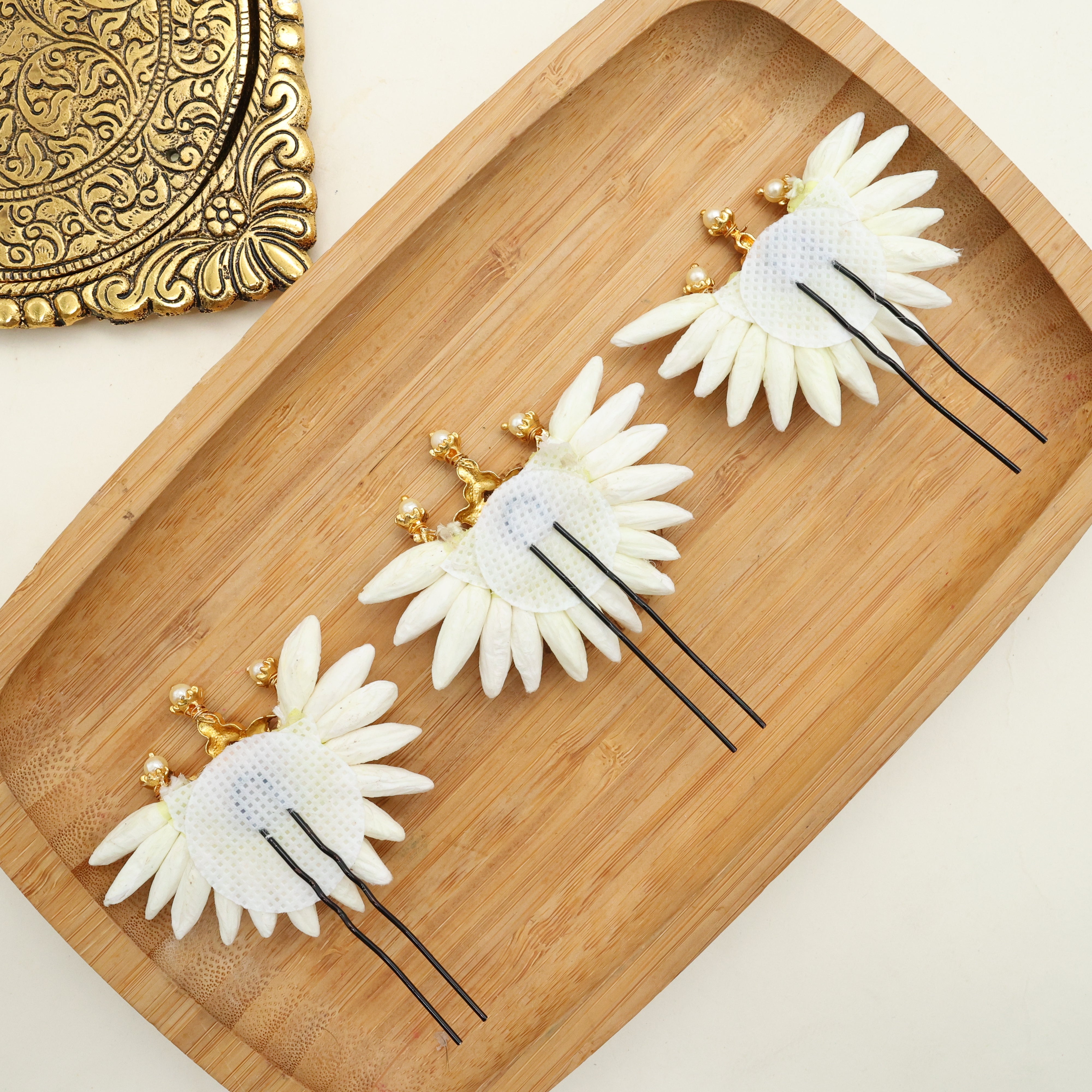 TRADITIONAL KEMP CHAAND MULLA POO U PIN