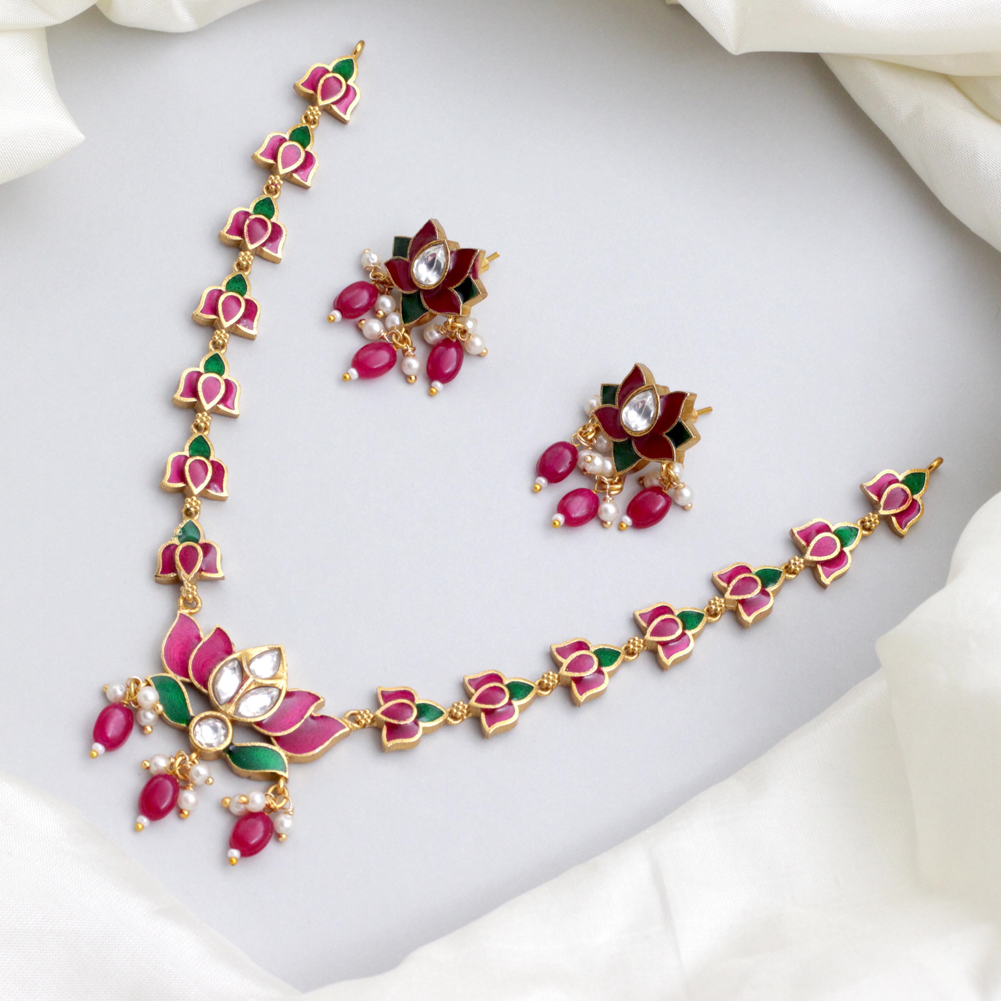 Enamel AD Lightweight Lotus Necklace Set