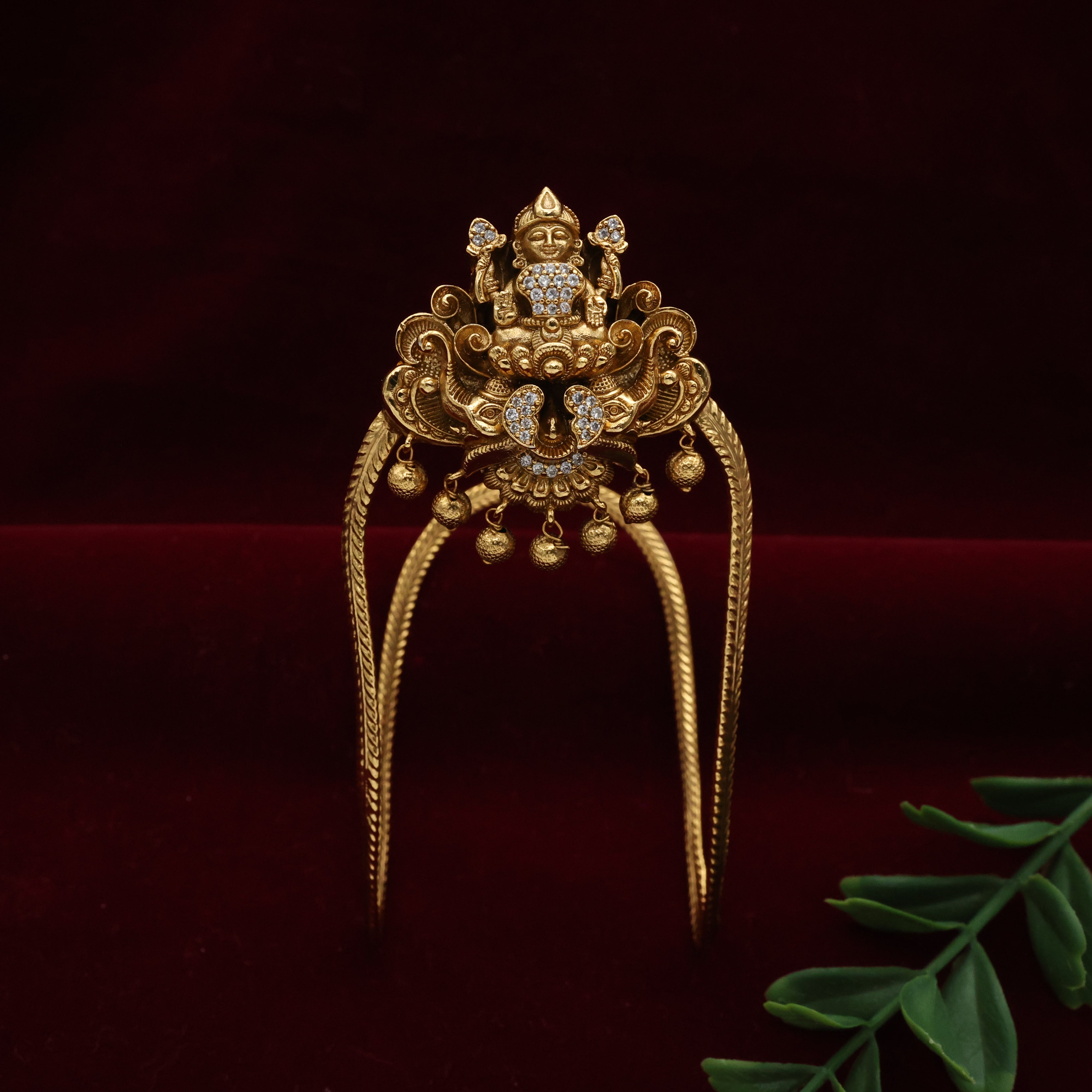 Antique Gold Nagas Diamond Look AD Mahalakshmi Single Bridal Vanki