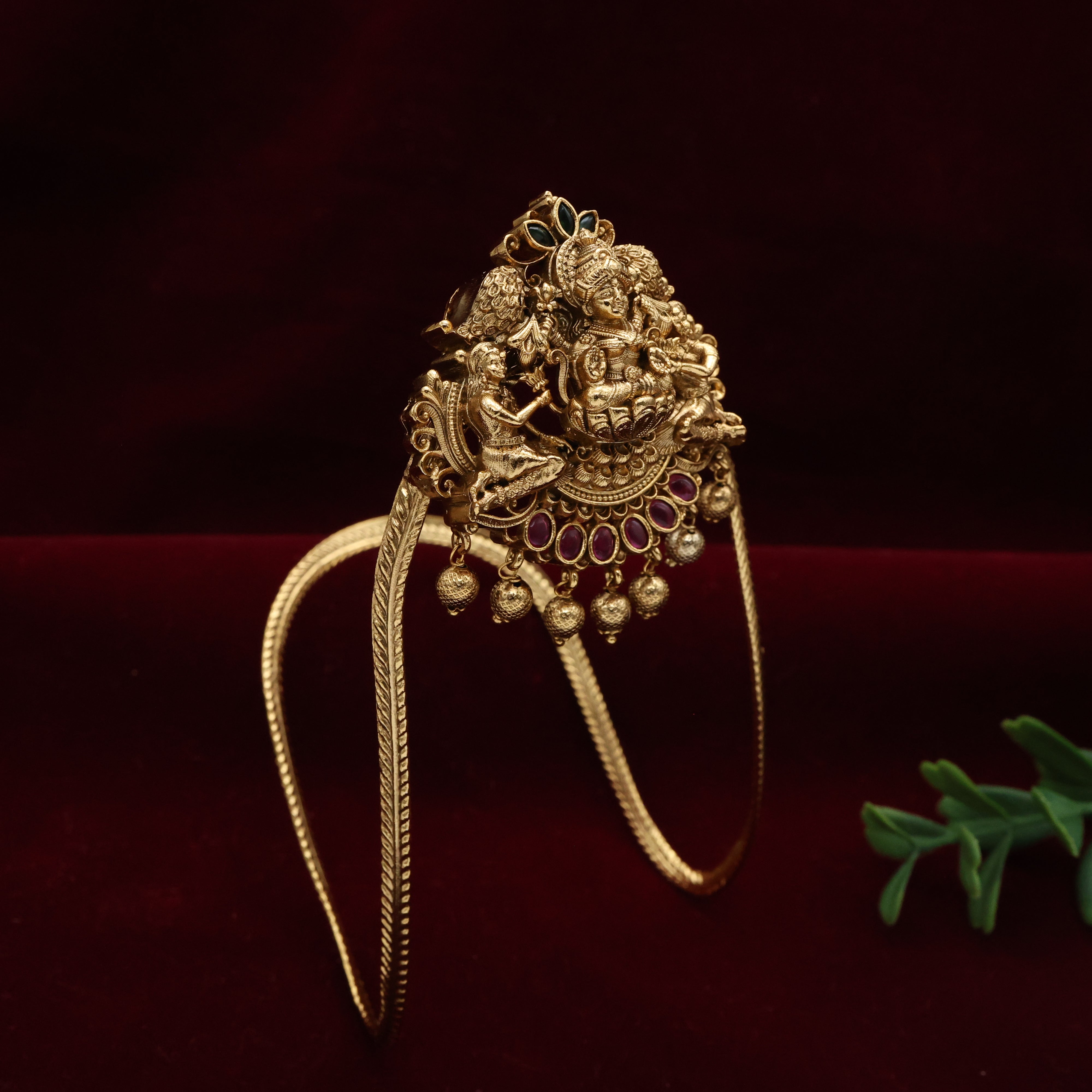 Antique Gold Nagas Devi Lakshmi Single Bridal Vanki