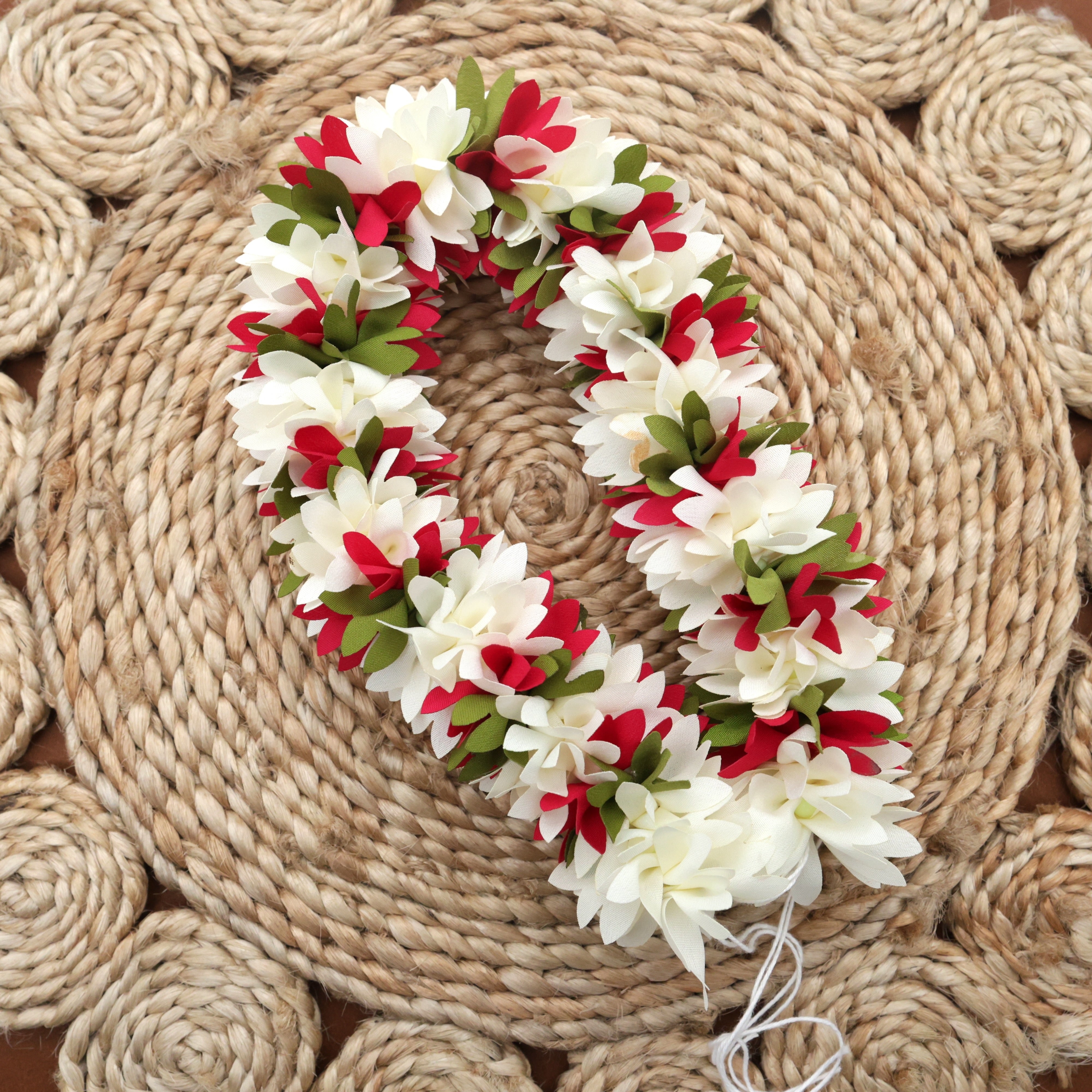 Real Look Fabric Pichi Poo Flower String/Garland For Hair, Decoration & God Idols - 16 Inches/One Mozham