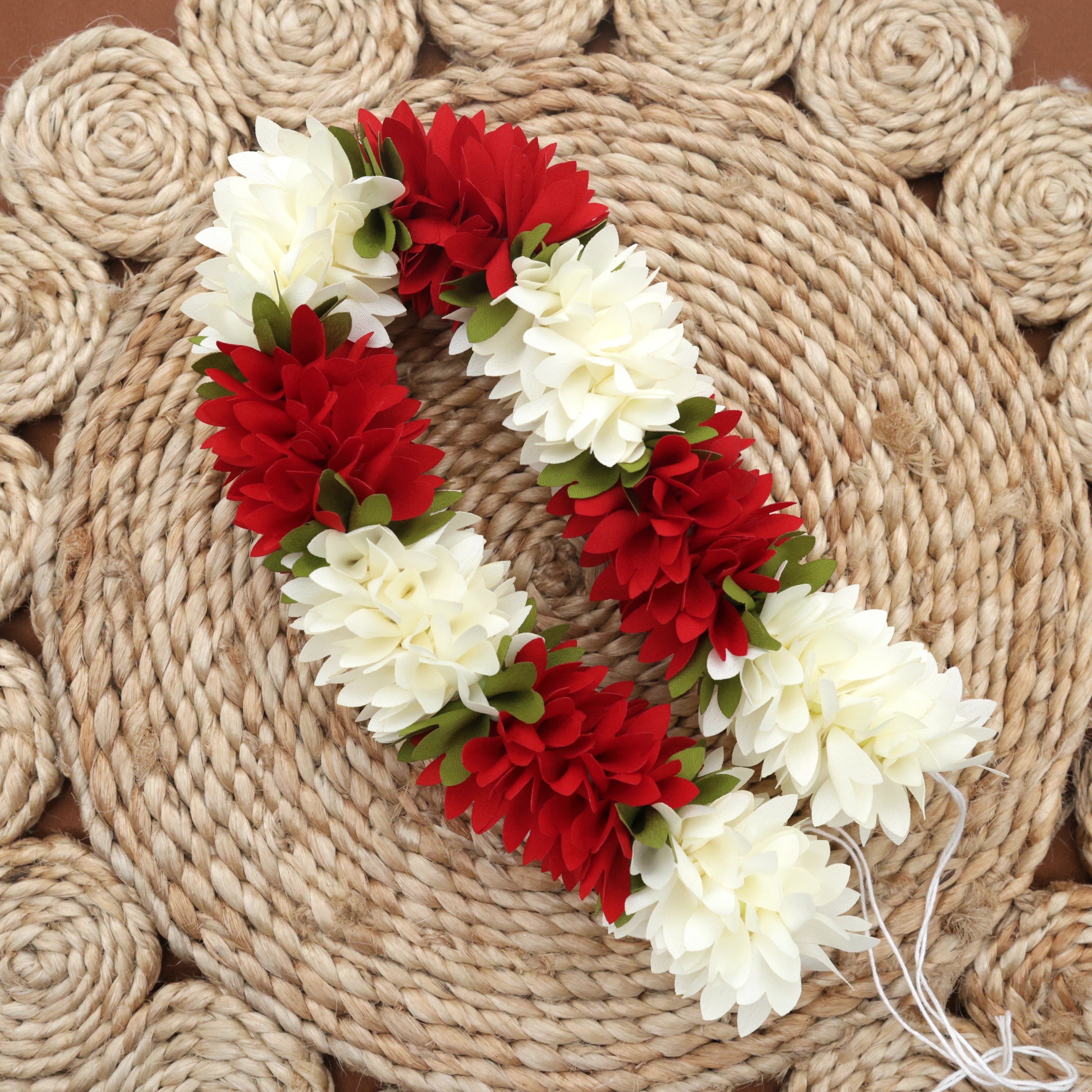 Real Look Fabric Pichi Poo Flower String/Garland For Hair, Decoration & God Idols - 16 Inches/One Mozham