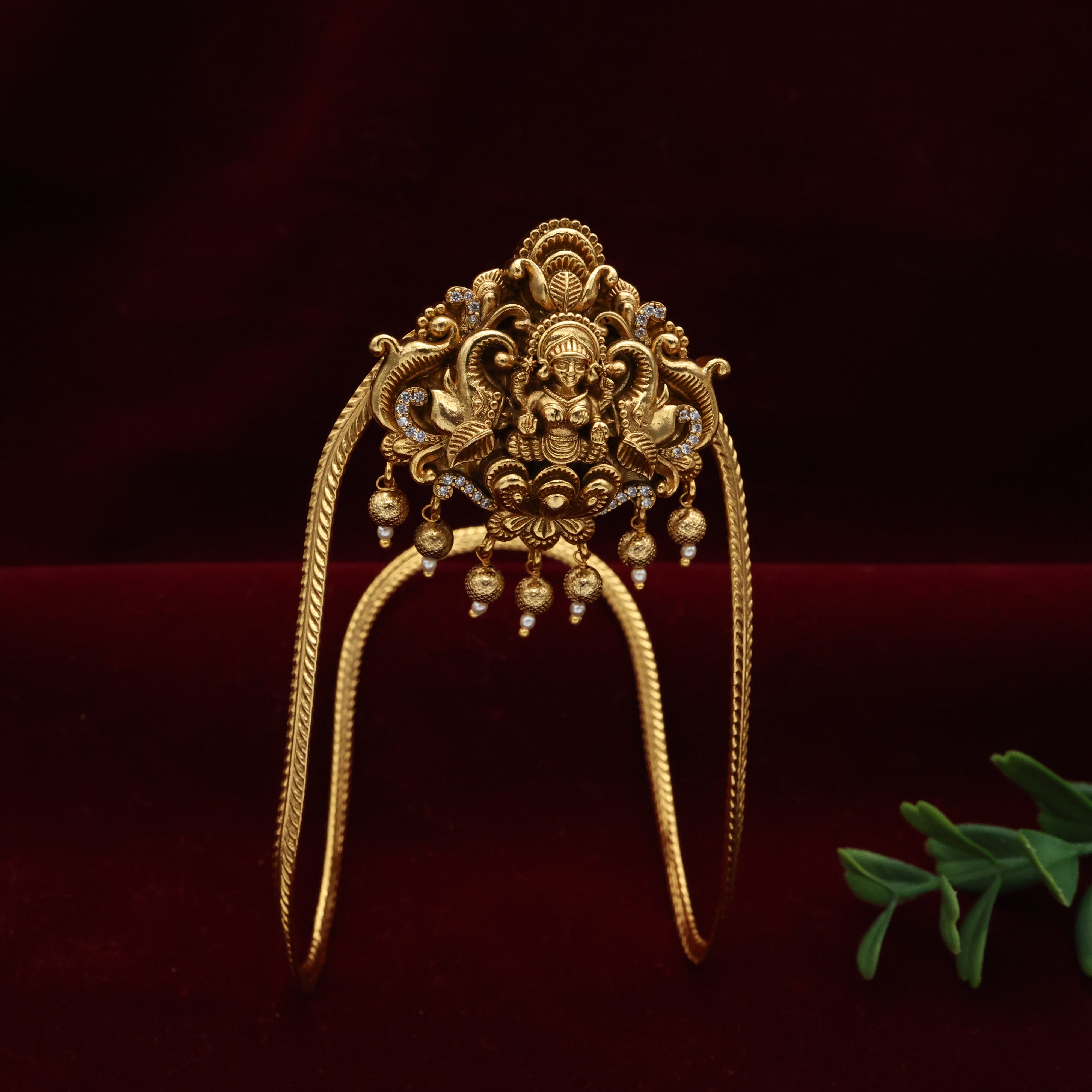 Antique Nagas AD Lakshmi Mayuri Single Piece Bridal Vanki