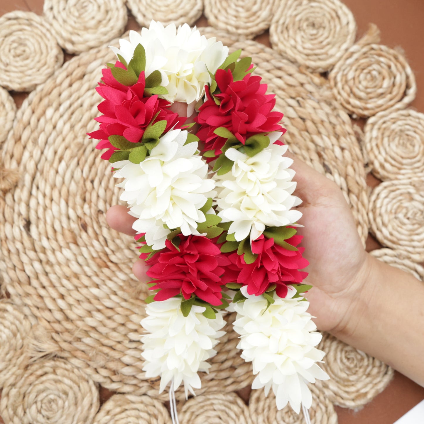 Real Look Fabric Pichi Poo Flower String/Garland For Hair, Decoration & God Idols - 16 Inches/One Mozham