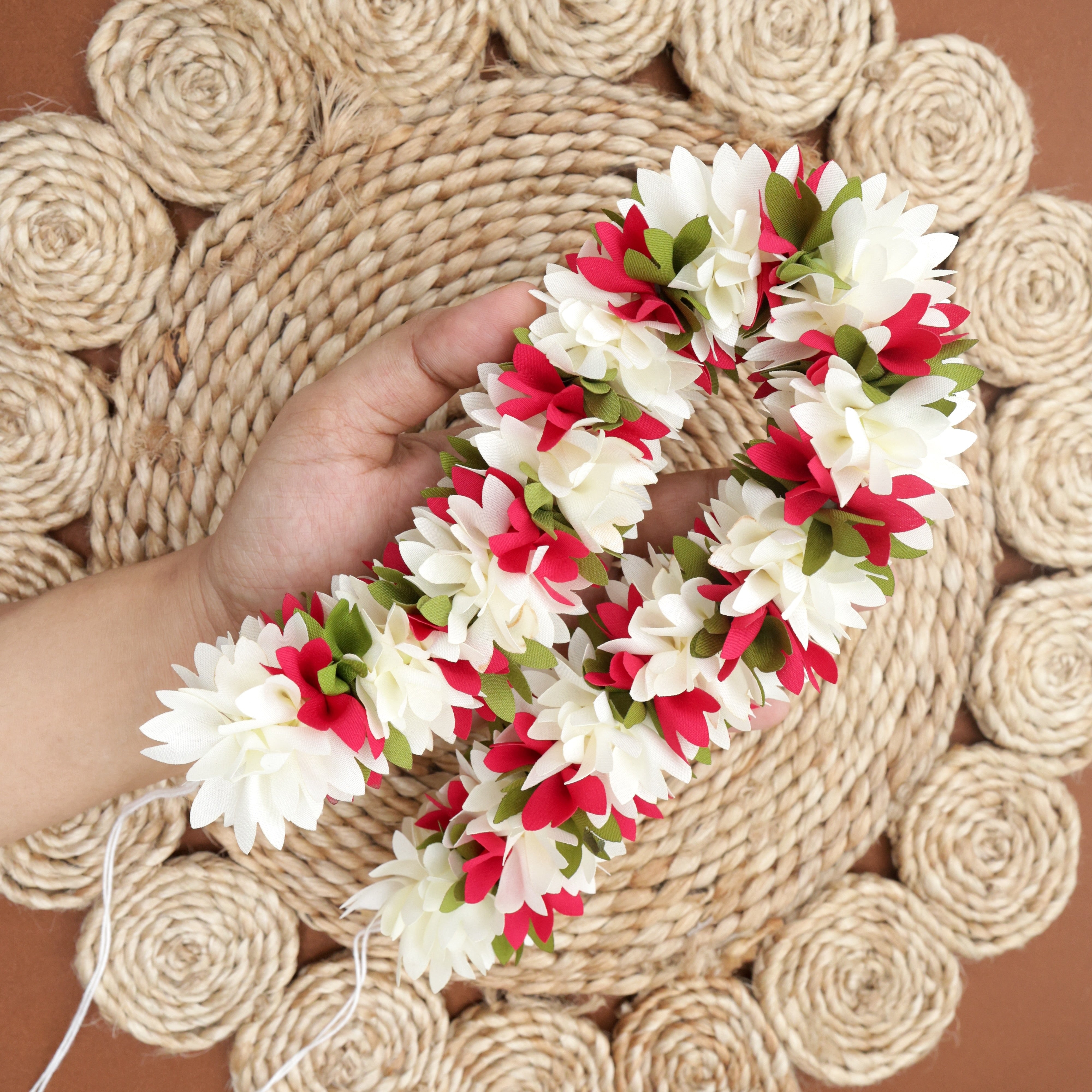 Real Look Fabric Pichi Poo Flower String/Garland For Hair, Decoration & God Idols - 16 Inches/One Mozham