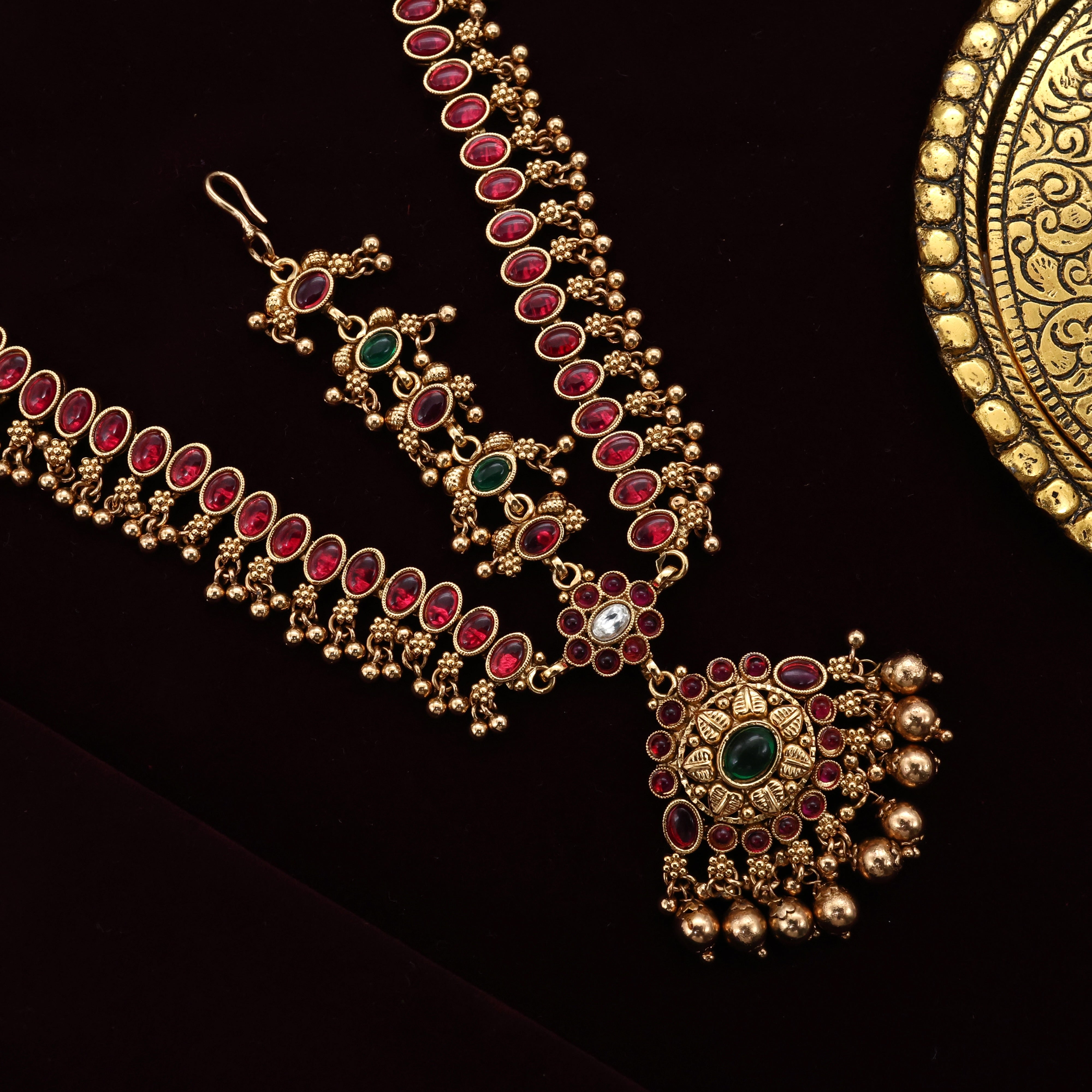 Premium Antique Kemp Classic Style Bridal Maang Tikka/Nethi Chutti