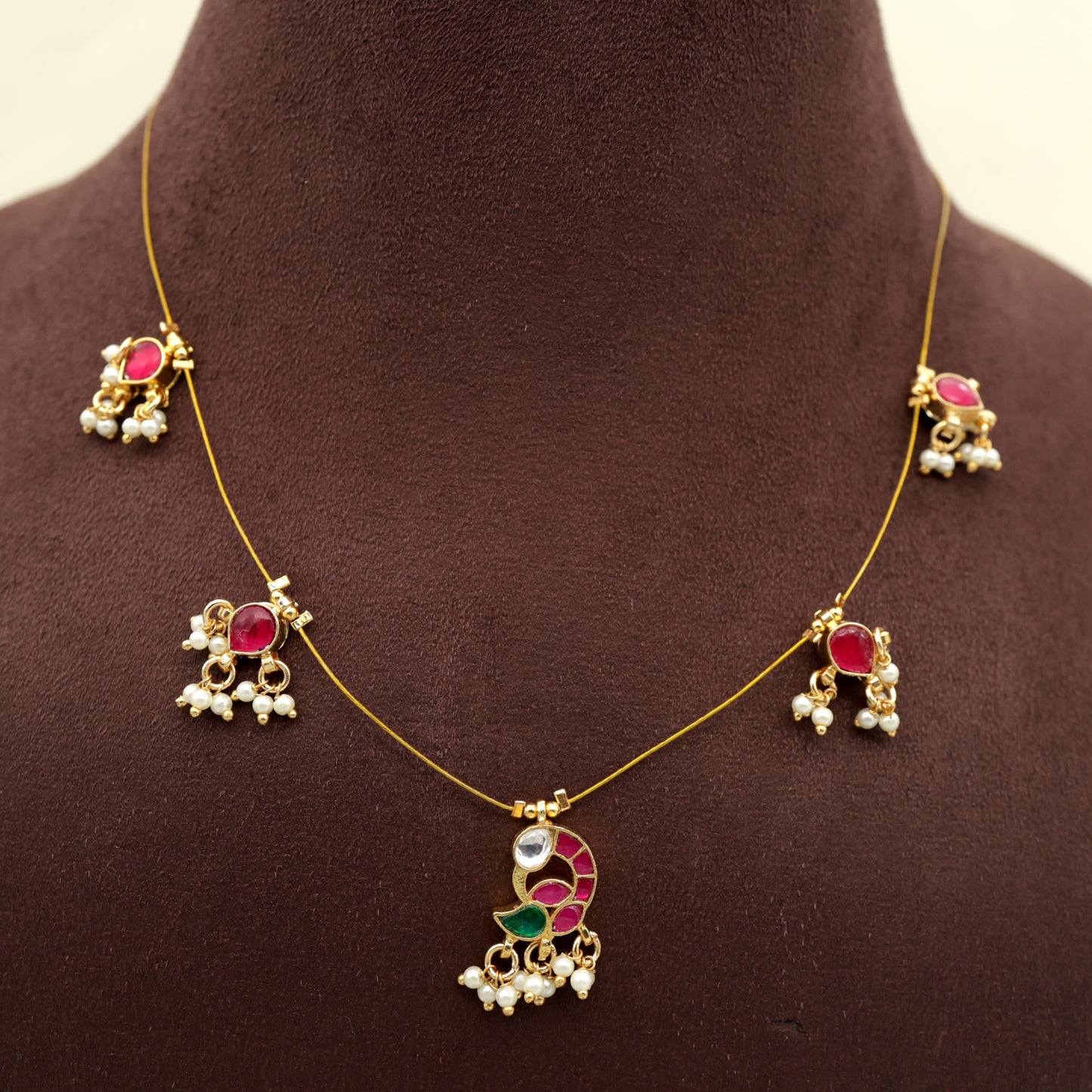 MOR - Handmade Pachi Kundan Invisible Necklace Set