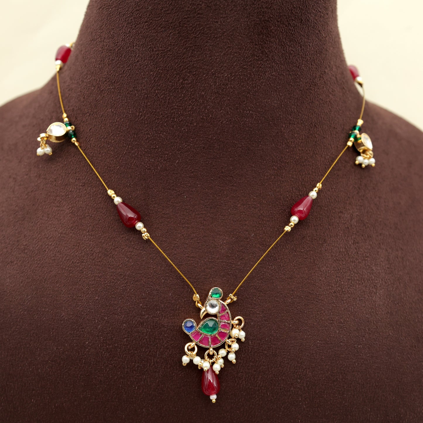 MAYUR - Handmade Pachi Kundan Invisible Necklace Set