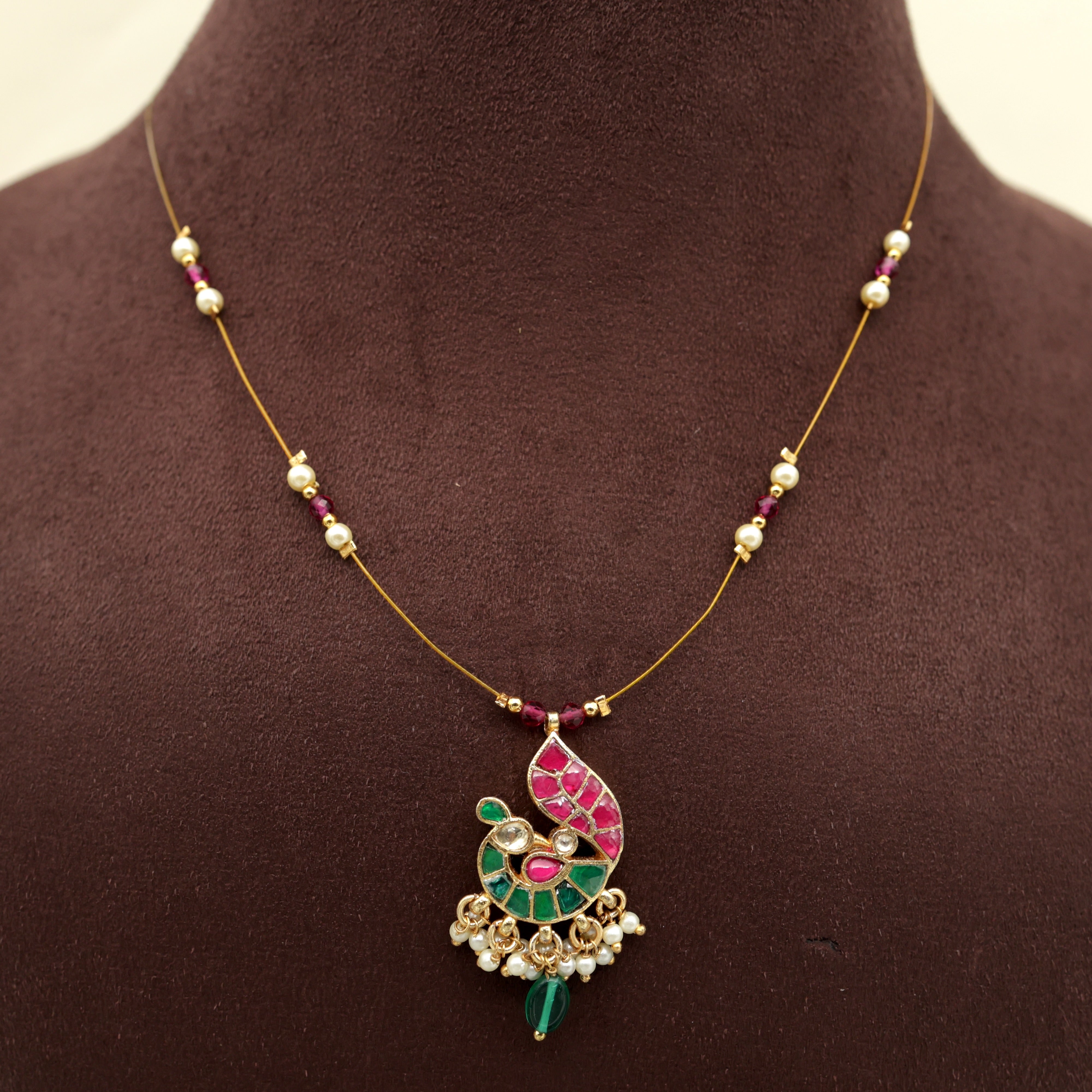 DANCING PEACOCK - Handmade Pachi Kundan Invisible Necklace Set