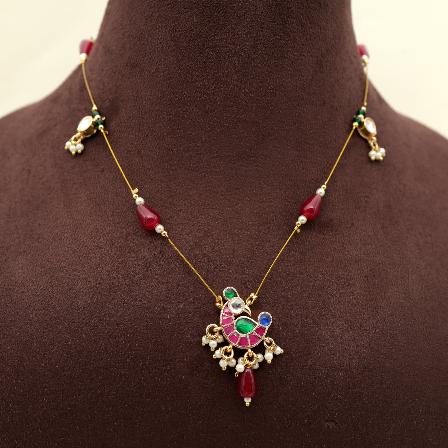 MAYUR - Handmade Pachi Kundan Invisible Necklace Set