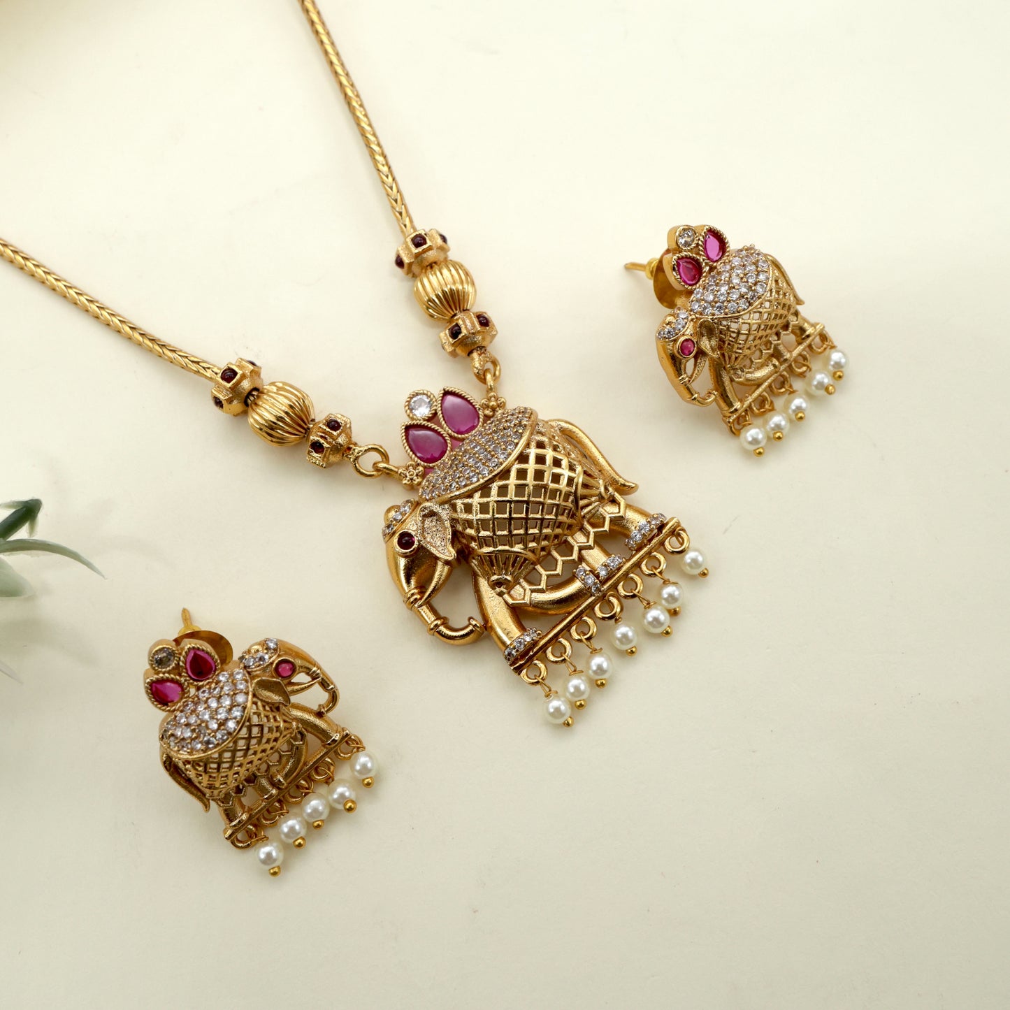 Cute AD Elephant Kemp Antique Necklace Set