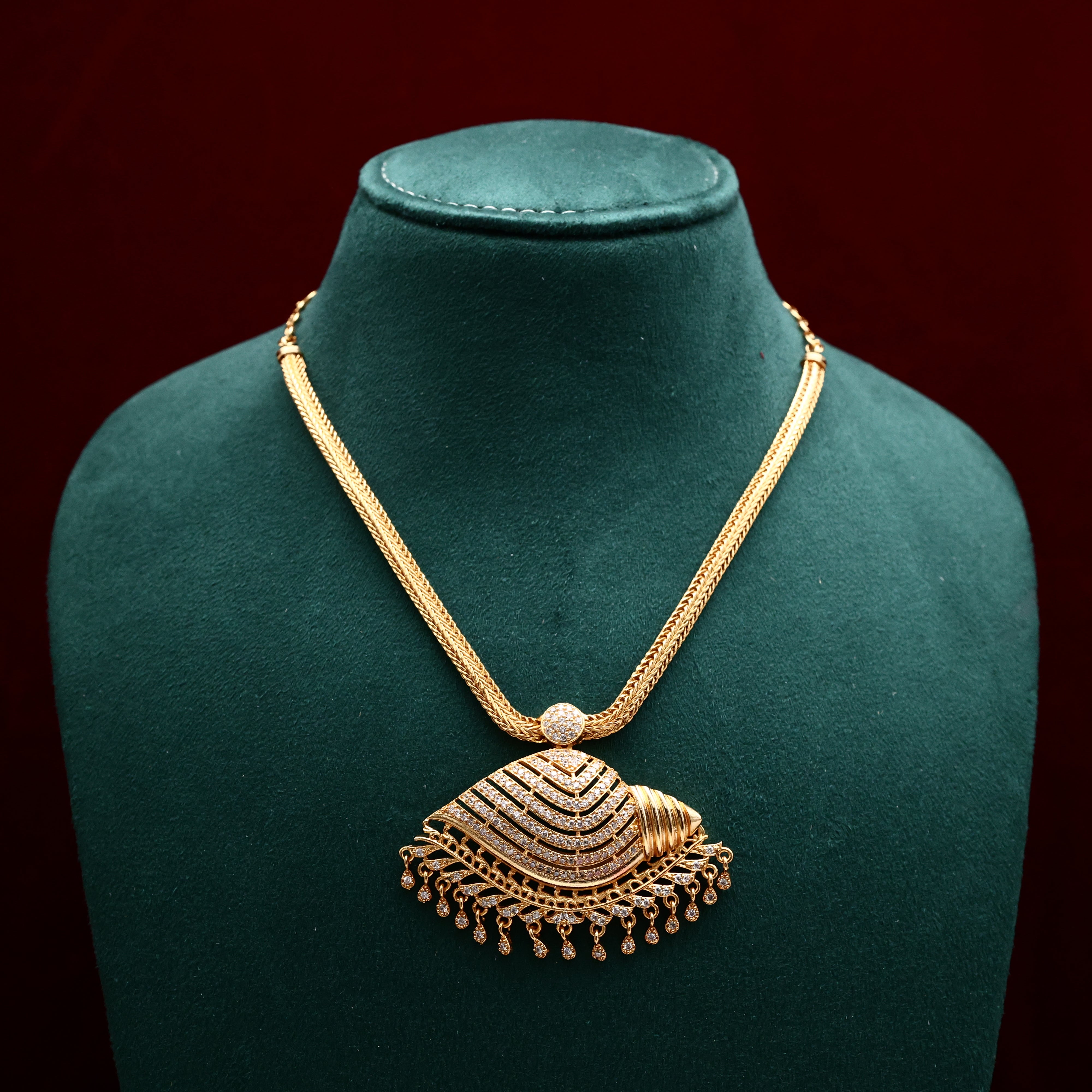 Real Gold Tone Traditional Big Shankh Pendant Necklace - Full White