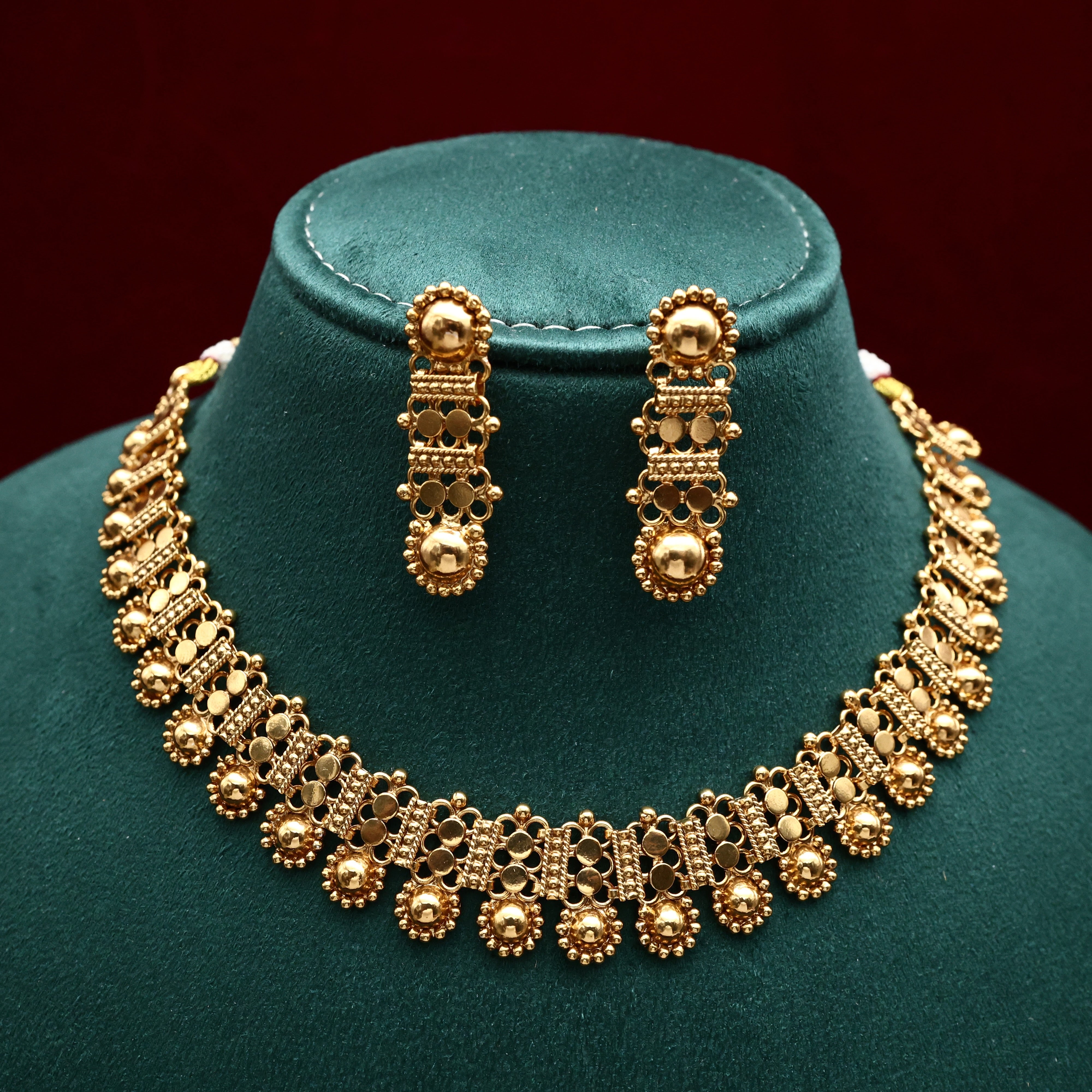 GOLD TONE LINKED DOTS BUTTONS NECKLACE - NO FIGURE NO IDOL