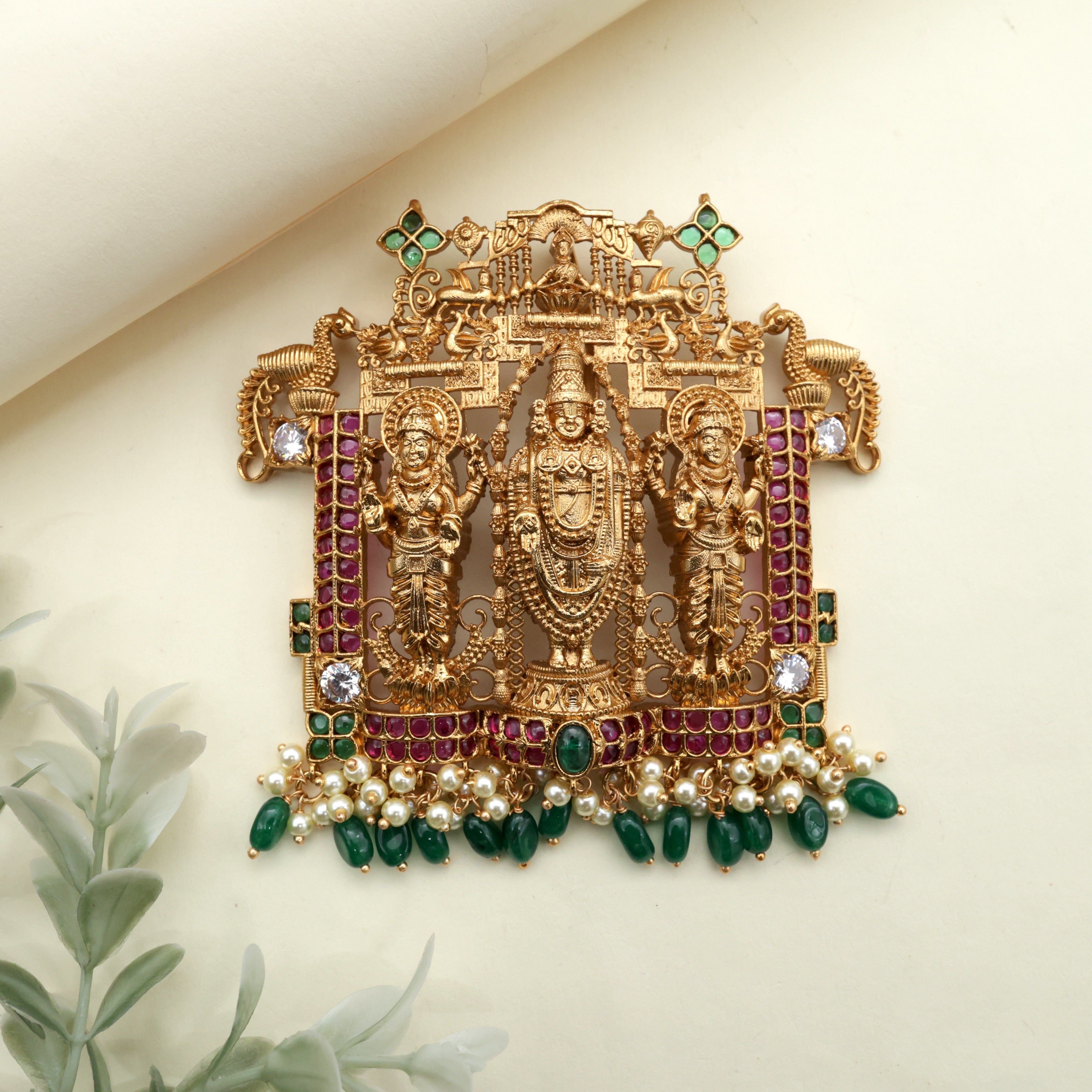 Antique Nagas Balaji Pendant With Earrings