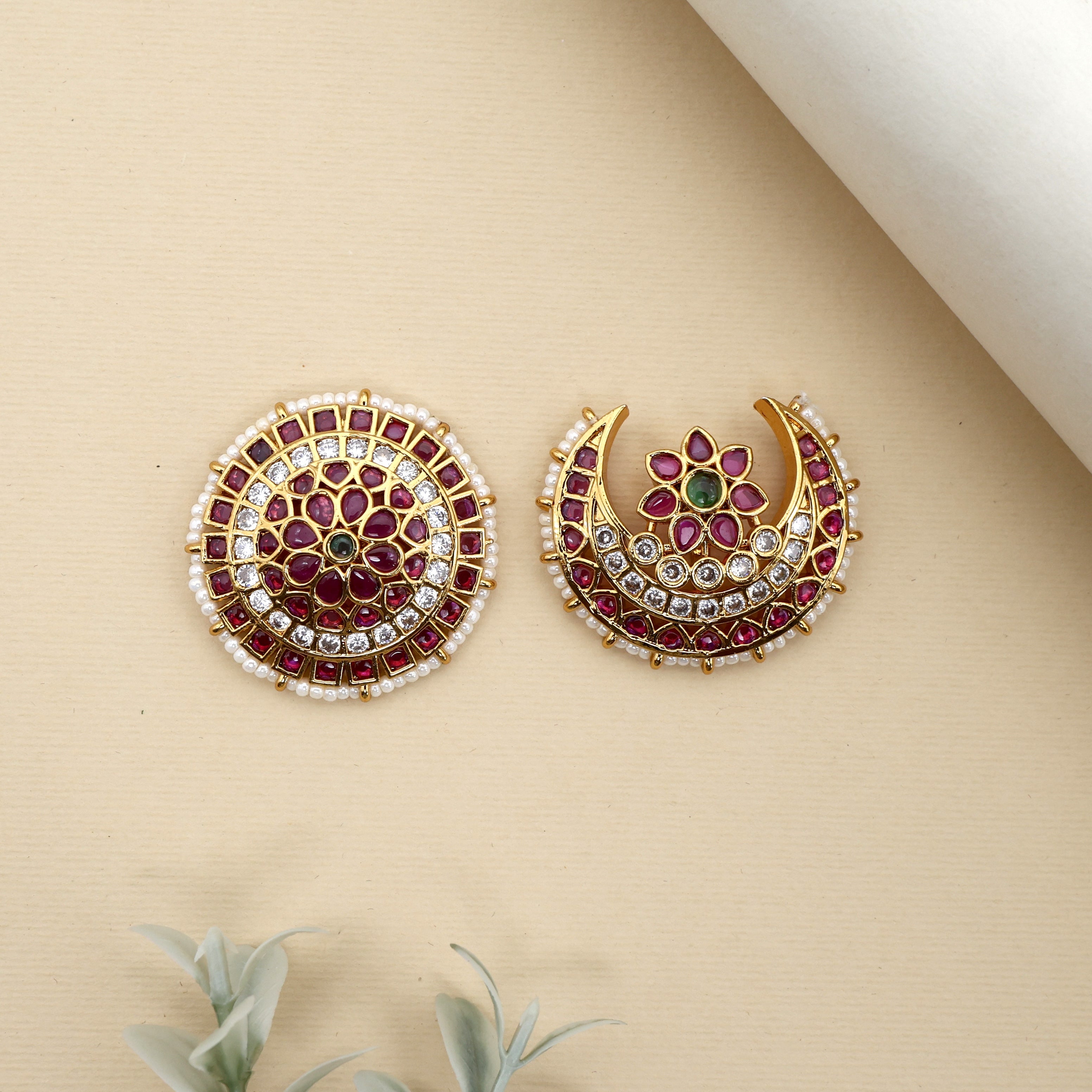 Antique Pearl Outline Kemp Flower Sun Moon Jada Billais - Chandran Suryan Jadai Billais