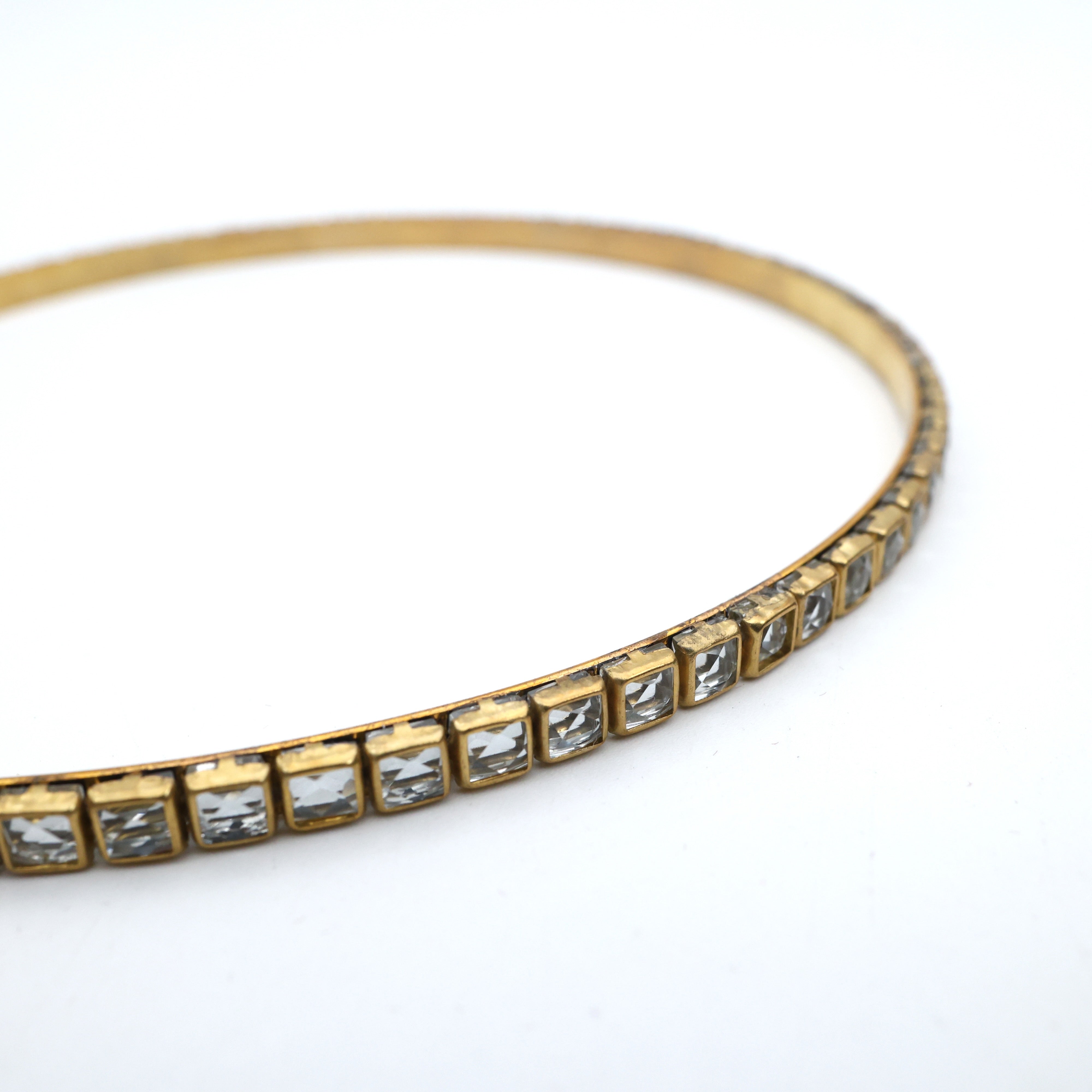 HANDMADE SILK THREAD SQUARE KUNDAN STONES HEAD BAND FOR KIDS/WOMEN - WHITE