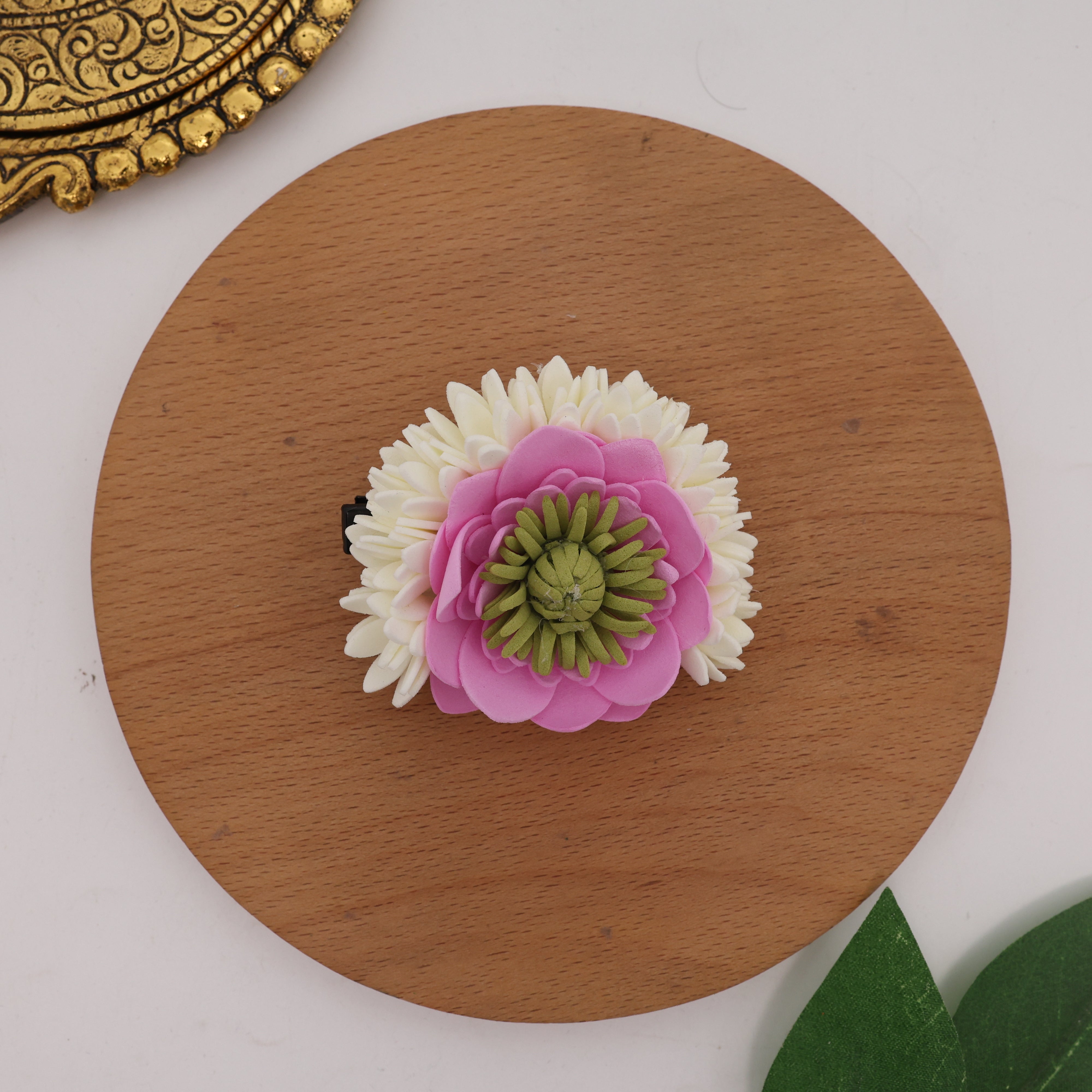 Handmade Foam Mullai Poo Lotus Moon Shaped Alligator Hair Clip