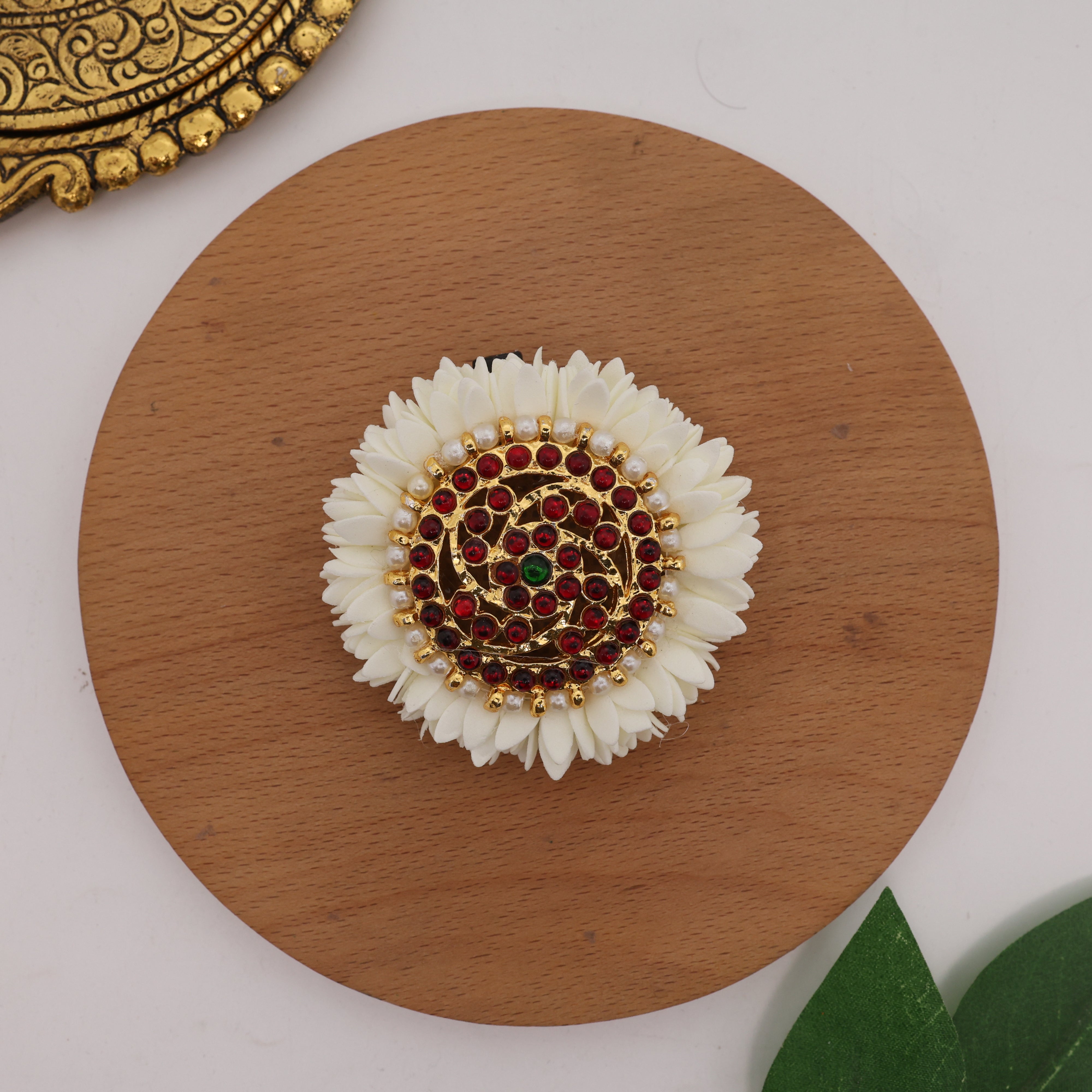 Handmade Foam Bloomed Jasmine Kemp Suryan Alligator Hair Clip