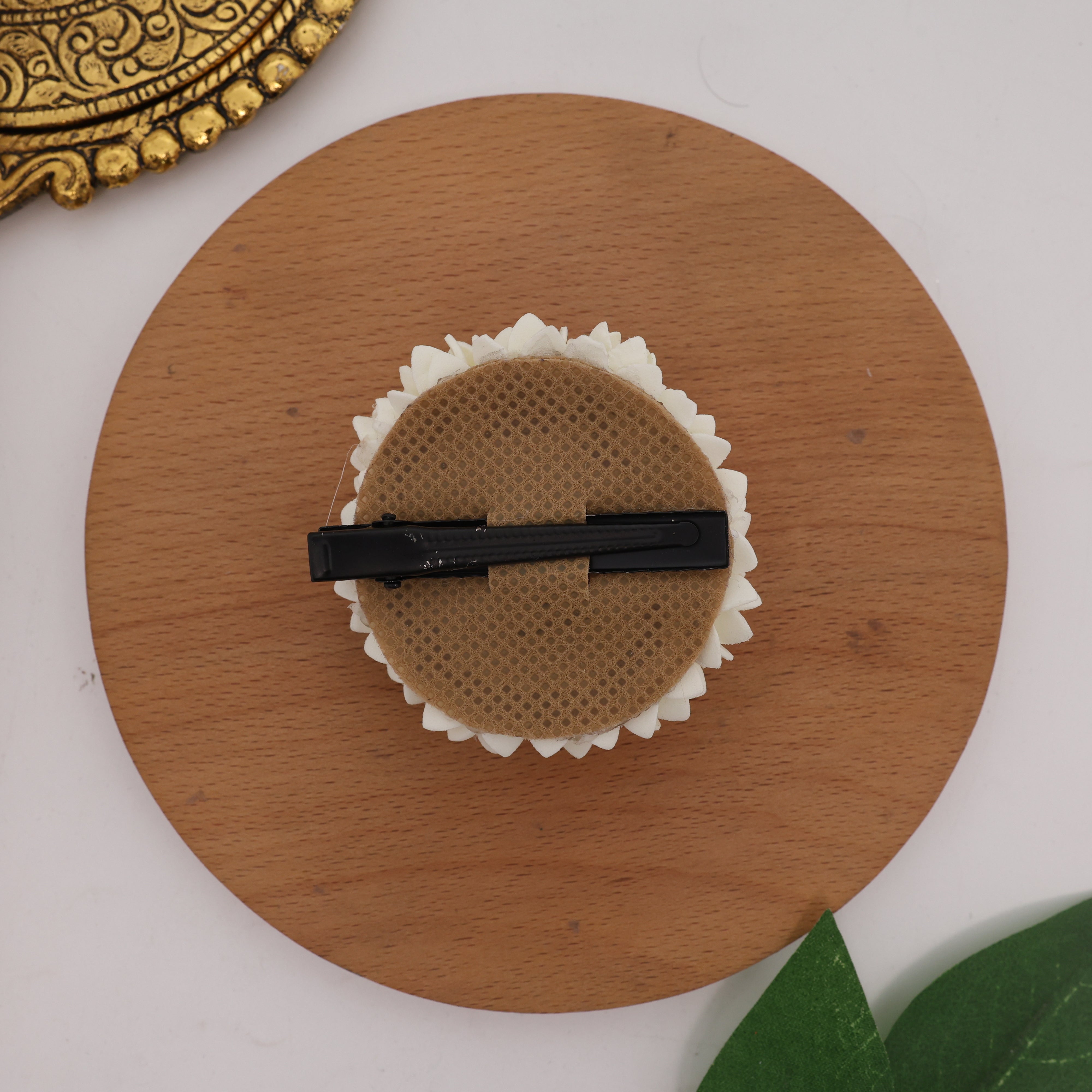 Handmade Foam Reusable Mullai Poo Lotus Round Alligator Clip