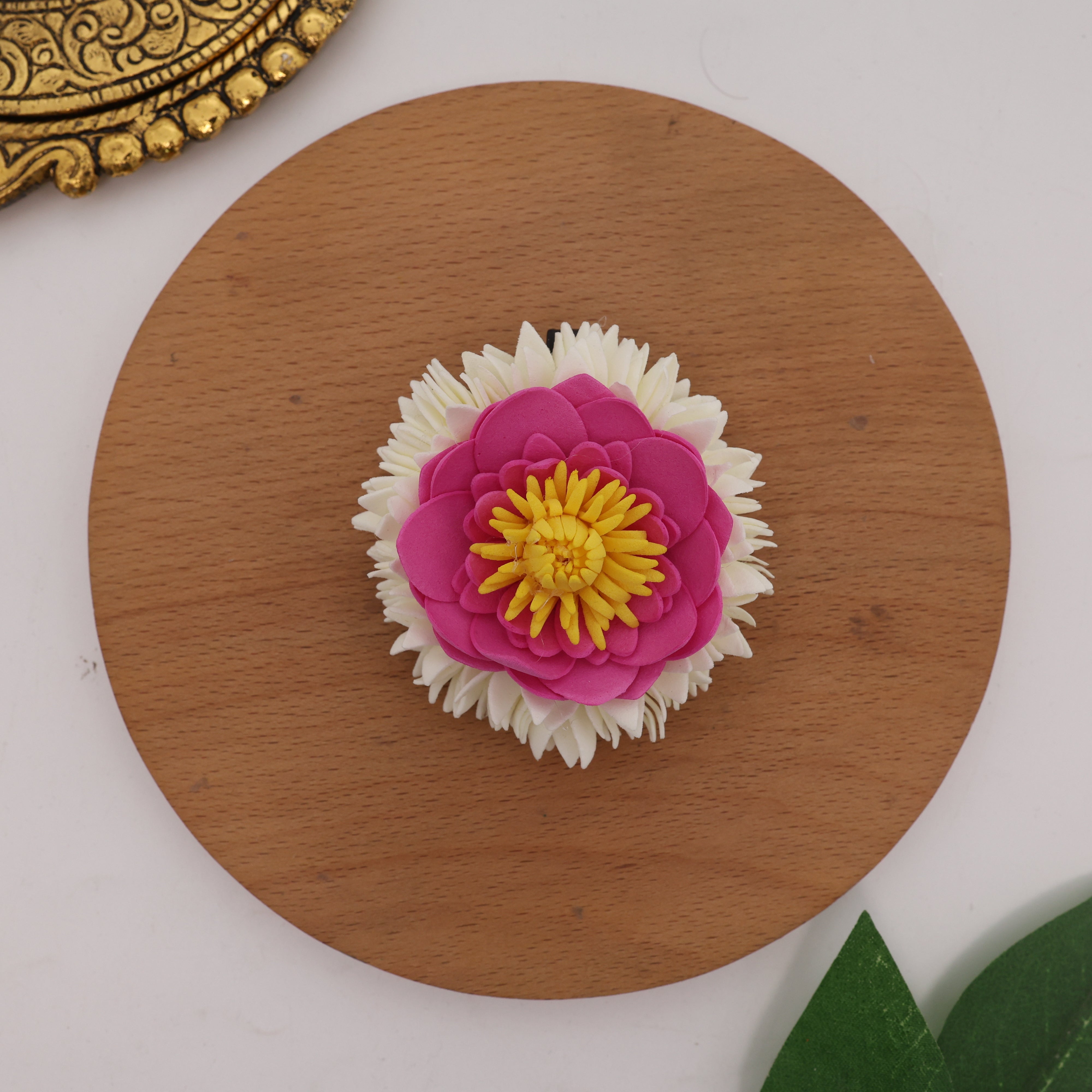 Handmade Foam Reusable Pichi Poo Lotus Round Alligator Hair Clip