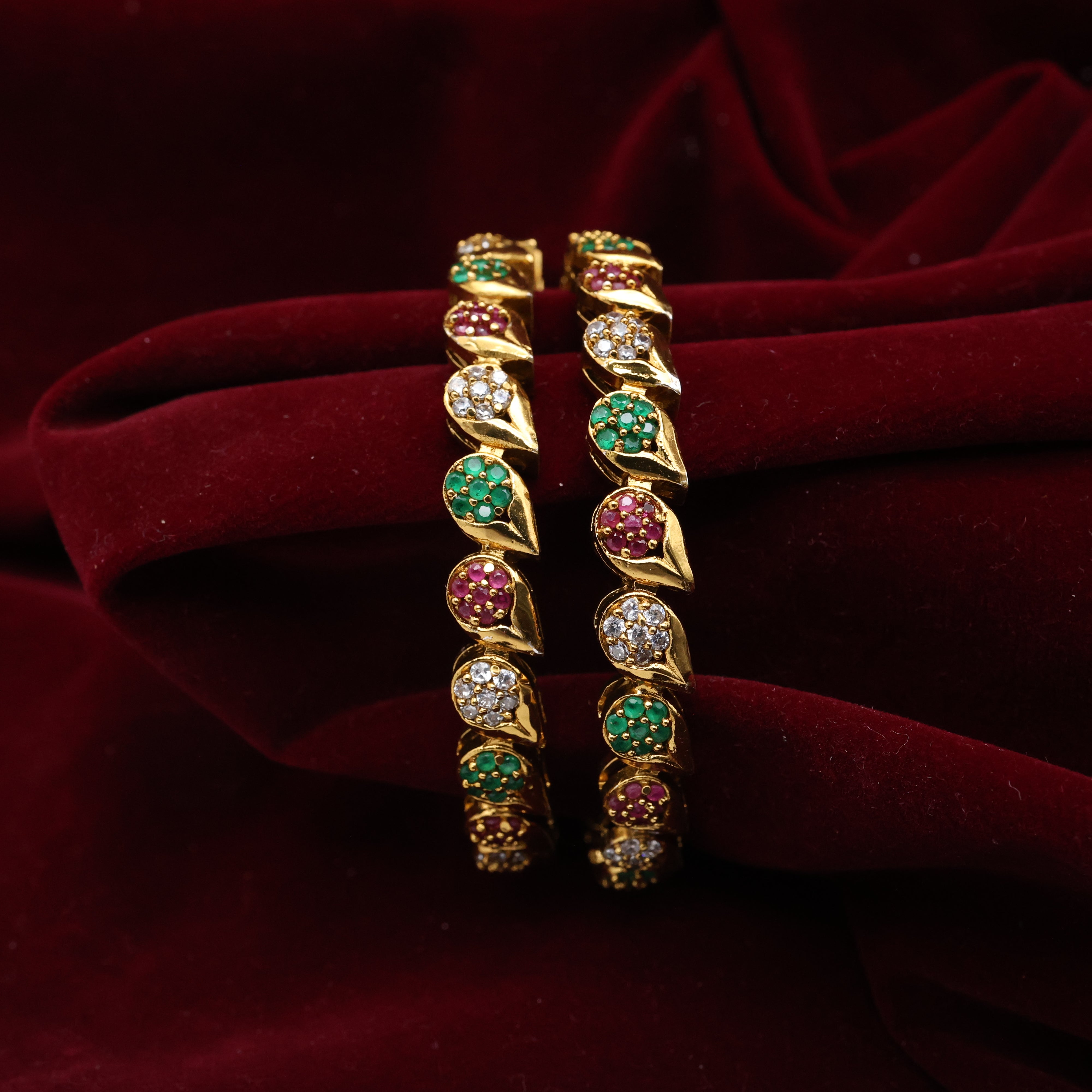 AD Tilak Flower Bridal Bangles