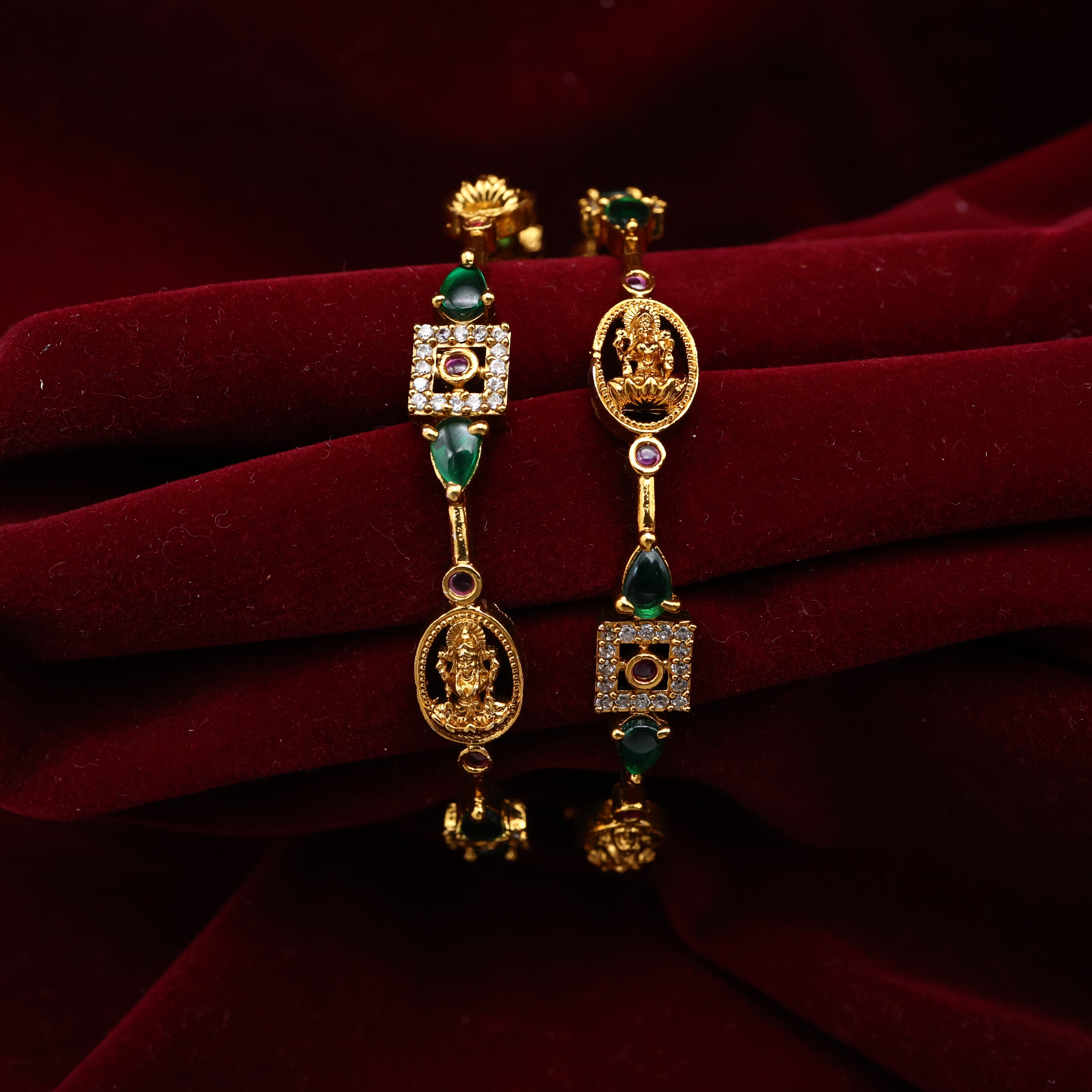 AD Sleek Oval Lakshmi Bangles