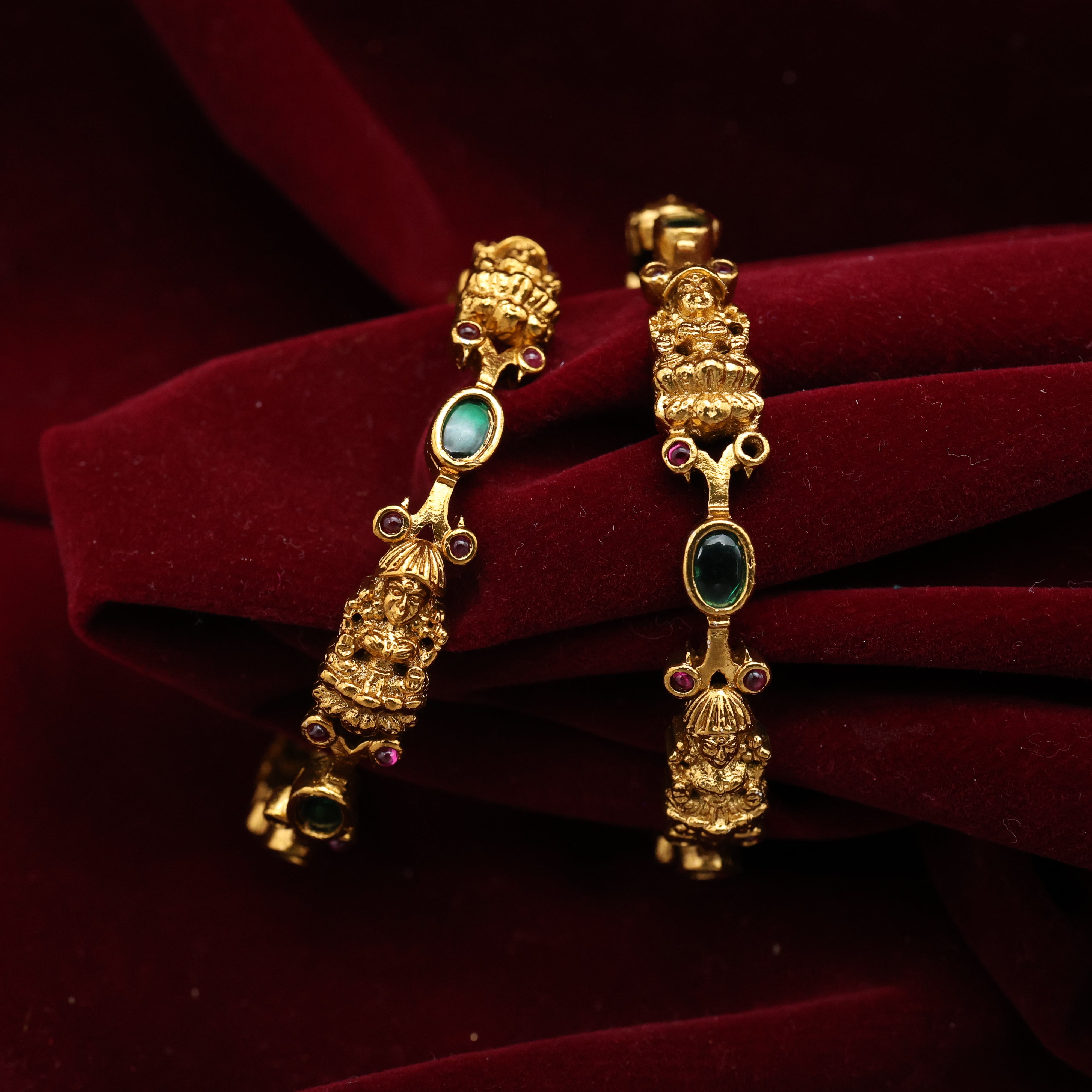 Sleek AD Kemp Lakshmi Bangles