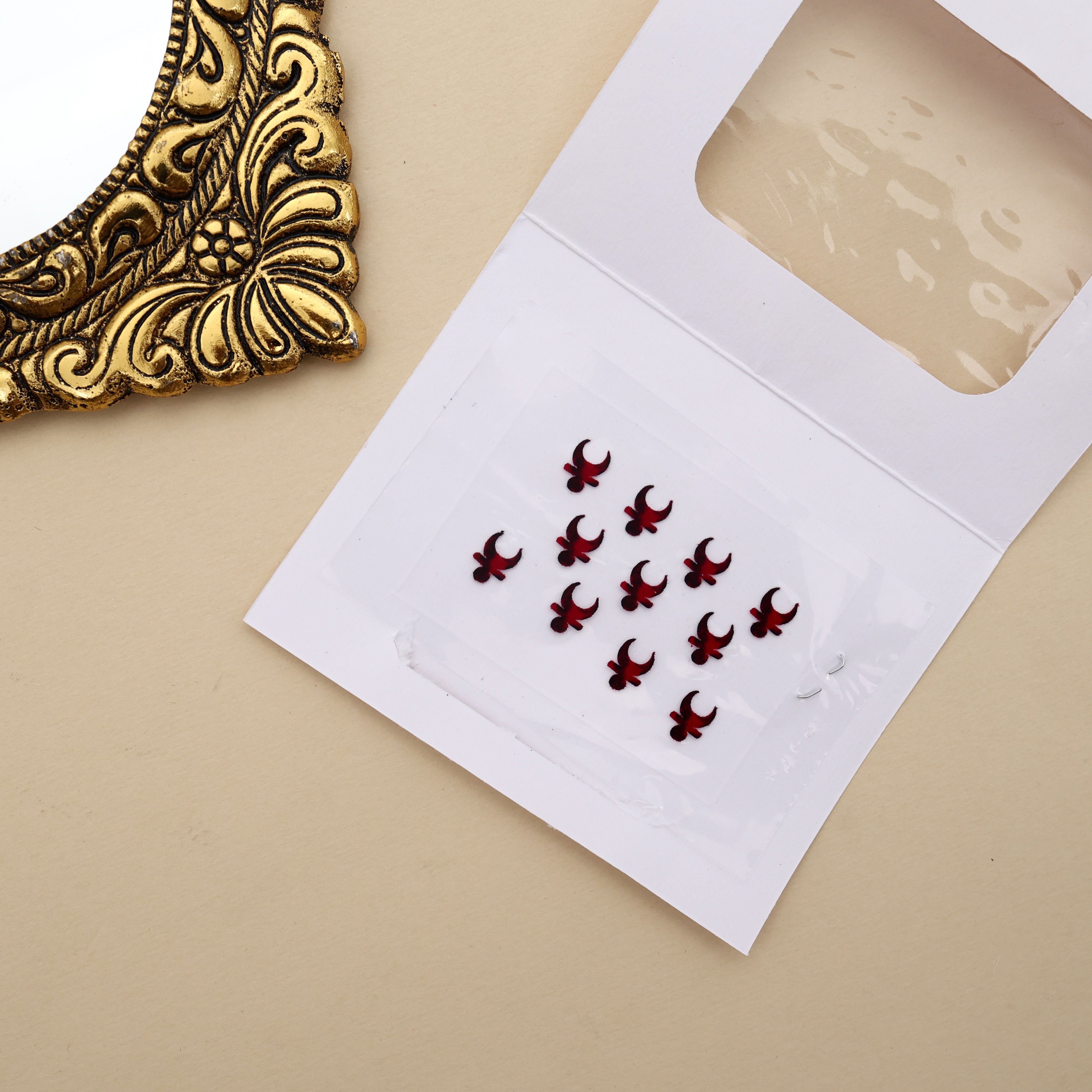 Maroon Chaandini Sticker Bindis - Medium
