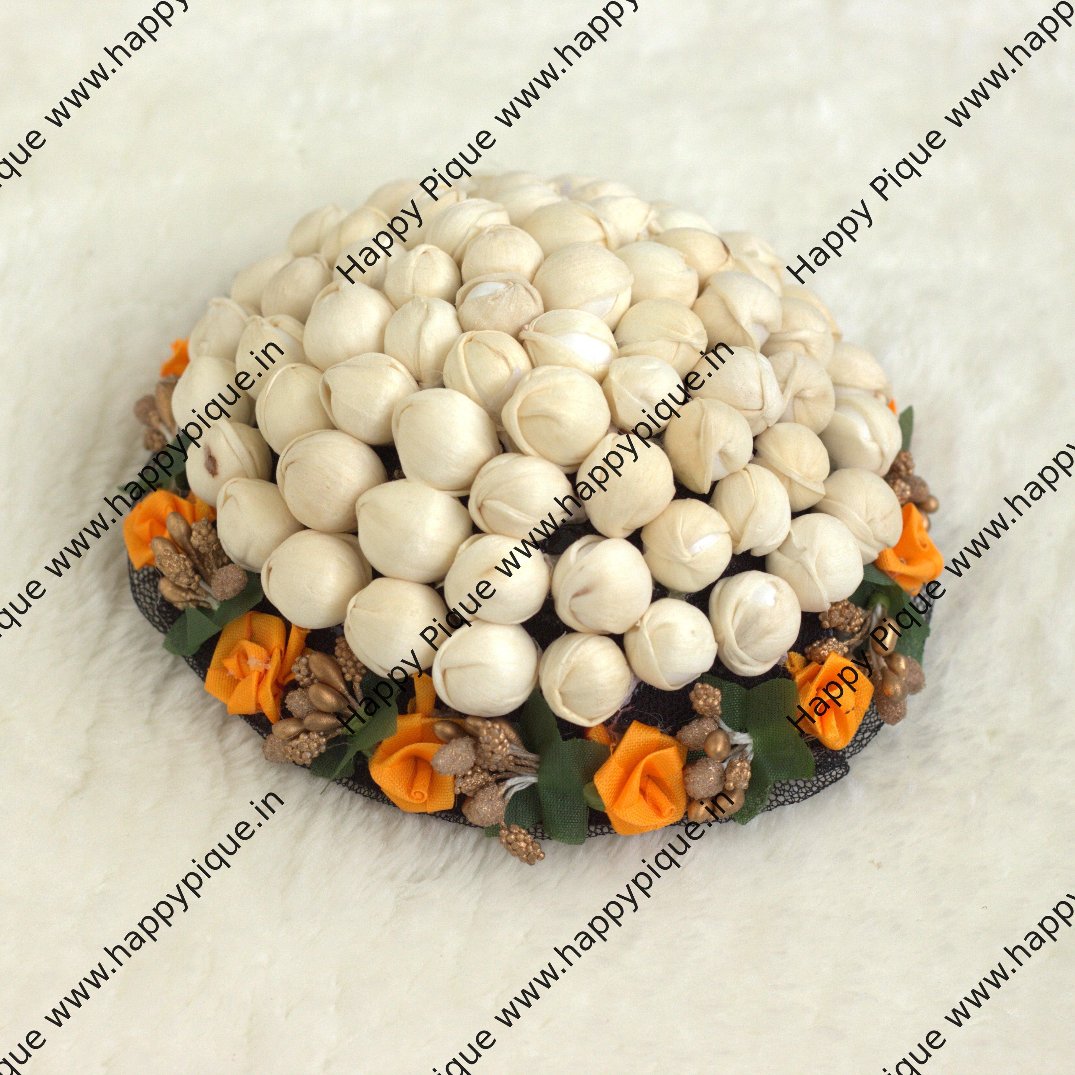 Real Look Alike Mograwith Baby's Breath & Rose Artificial Flower Bridal Juda Bun