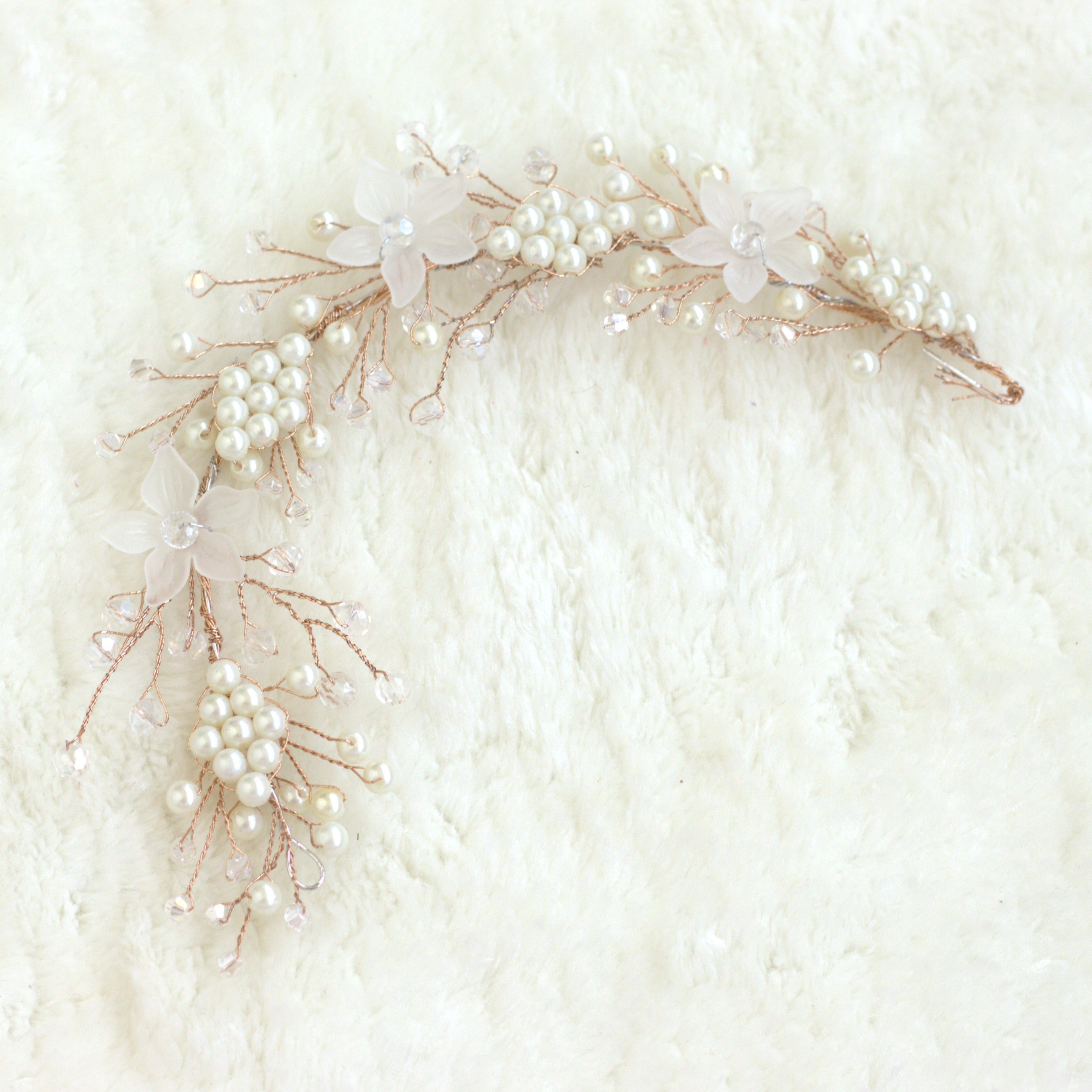 Flexible Crystal Flower with Pearls Artificial Hair Bun Flower Accessory