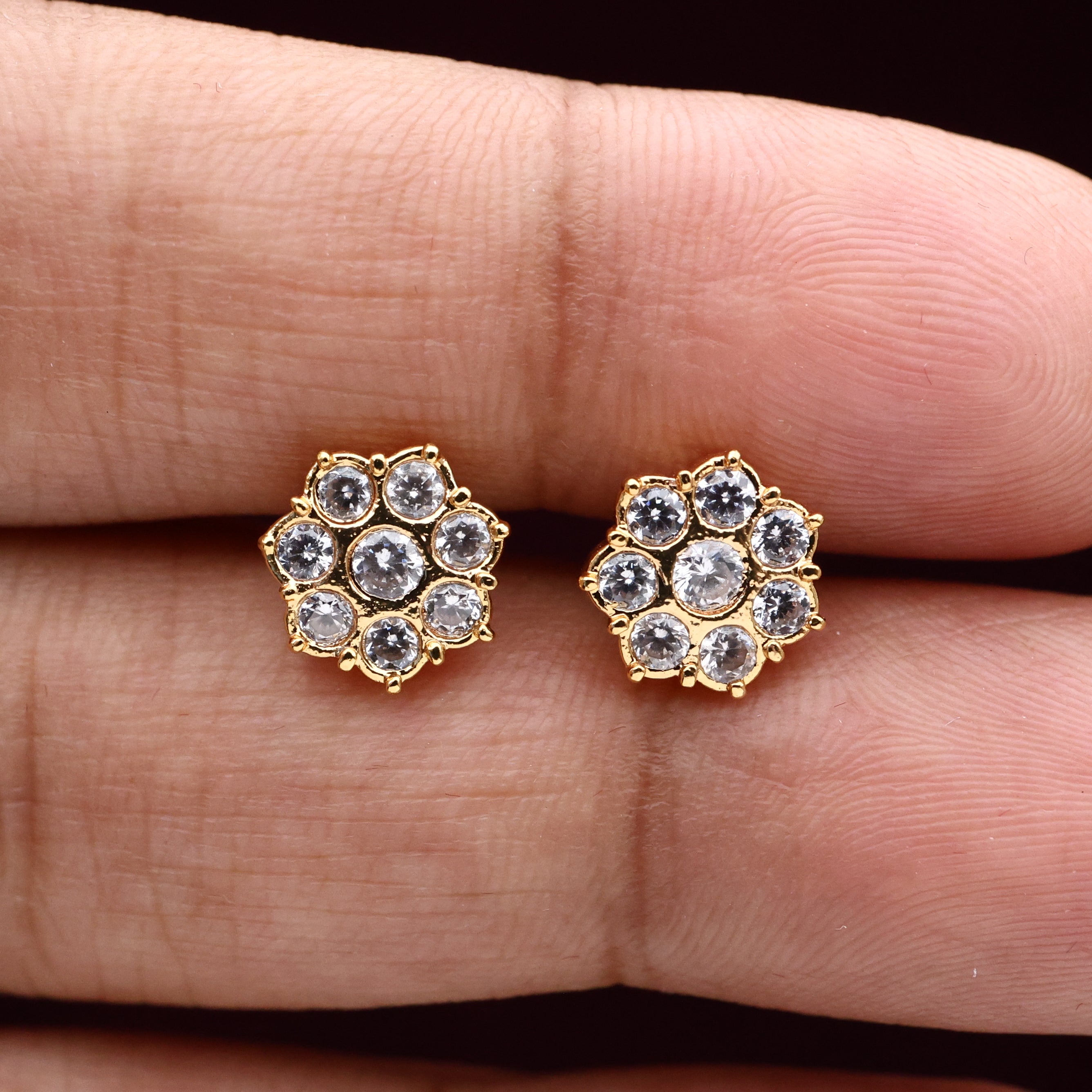 Diamond Look Micro Gold Polished 8 Stone Flower Earrings/Studs